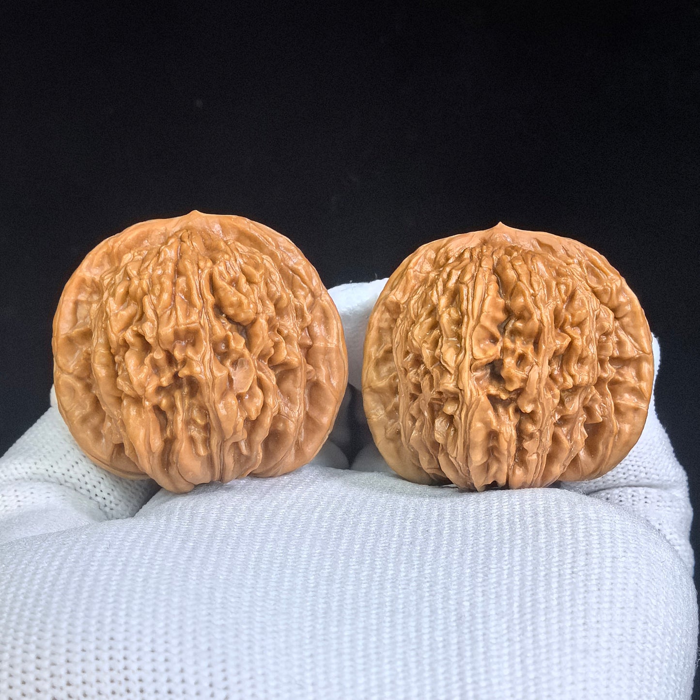 "Han High Tower" Hangao Lou HGL-SY1A3 Low-Profile Wenwan Walnuts Pair | 39.0mm x 34.0mm | HGL-SY1A3