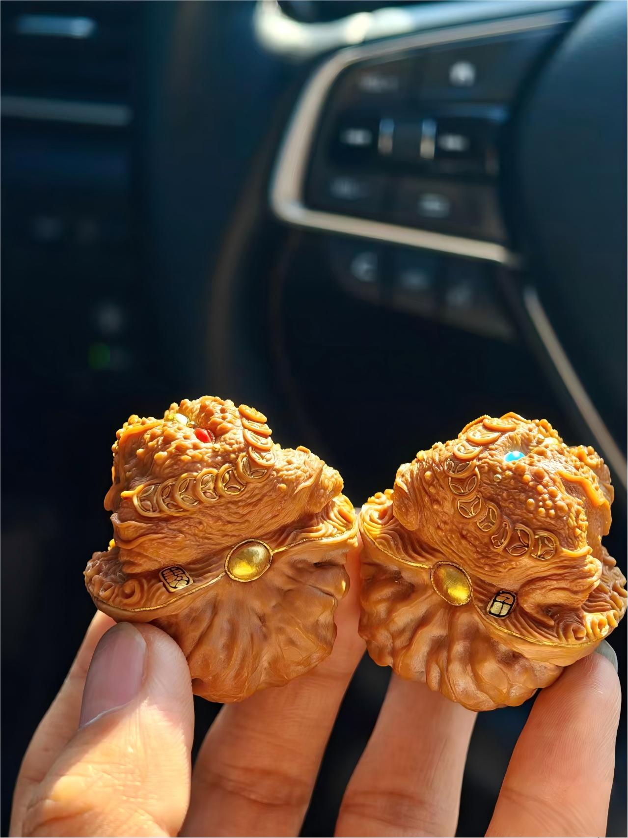 The "Imperial Gold" Collection: Master-Carved Jin Chan with 24K Gold & Gemstone Inlay (1 of 1)