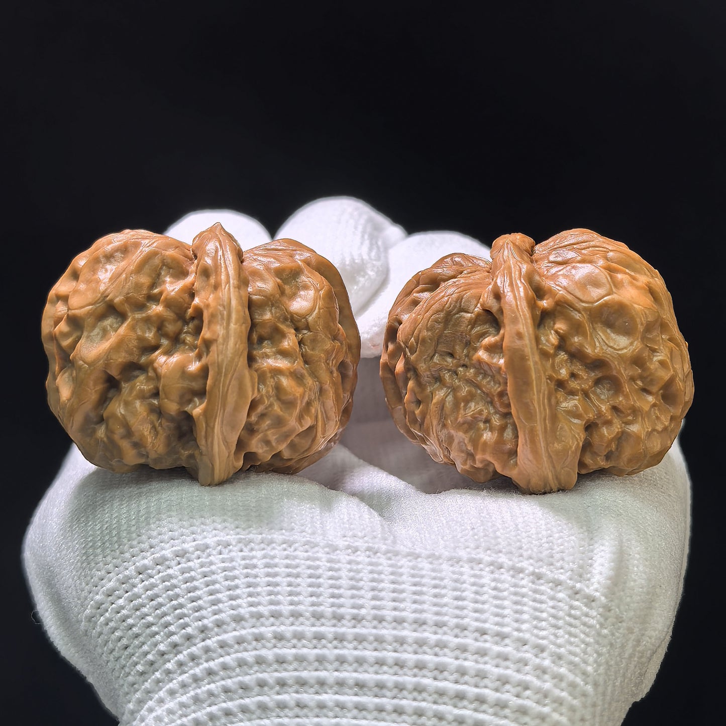 "Toad Head" Hamatou Wenwan Walnuts (Pair) | 38.0mm x 38.0mm | Stock ID: W-1107