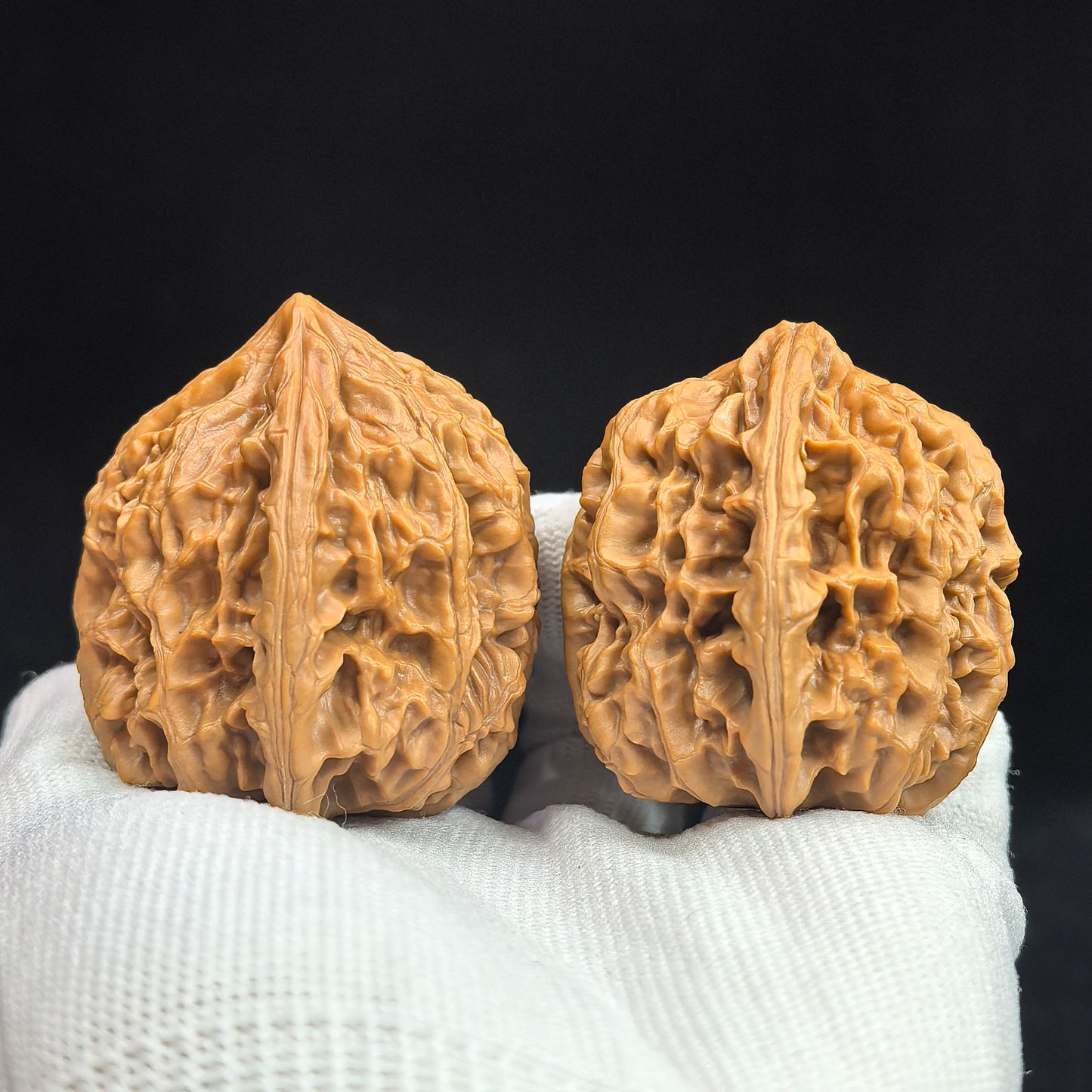 "Beijing Chicken Heart" Beijing Jixin BJJX-17A5C Wenwan Walnuts Pair | 44.0mm x 44.0mm | BJJX-17A5C