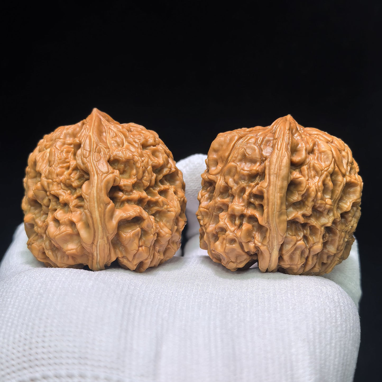 "Chubby Pier" Mendun Wenwan Walnuts Pair | 42.0mm x 45.0mm | MD-1501C