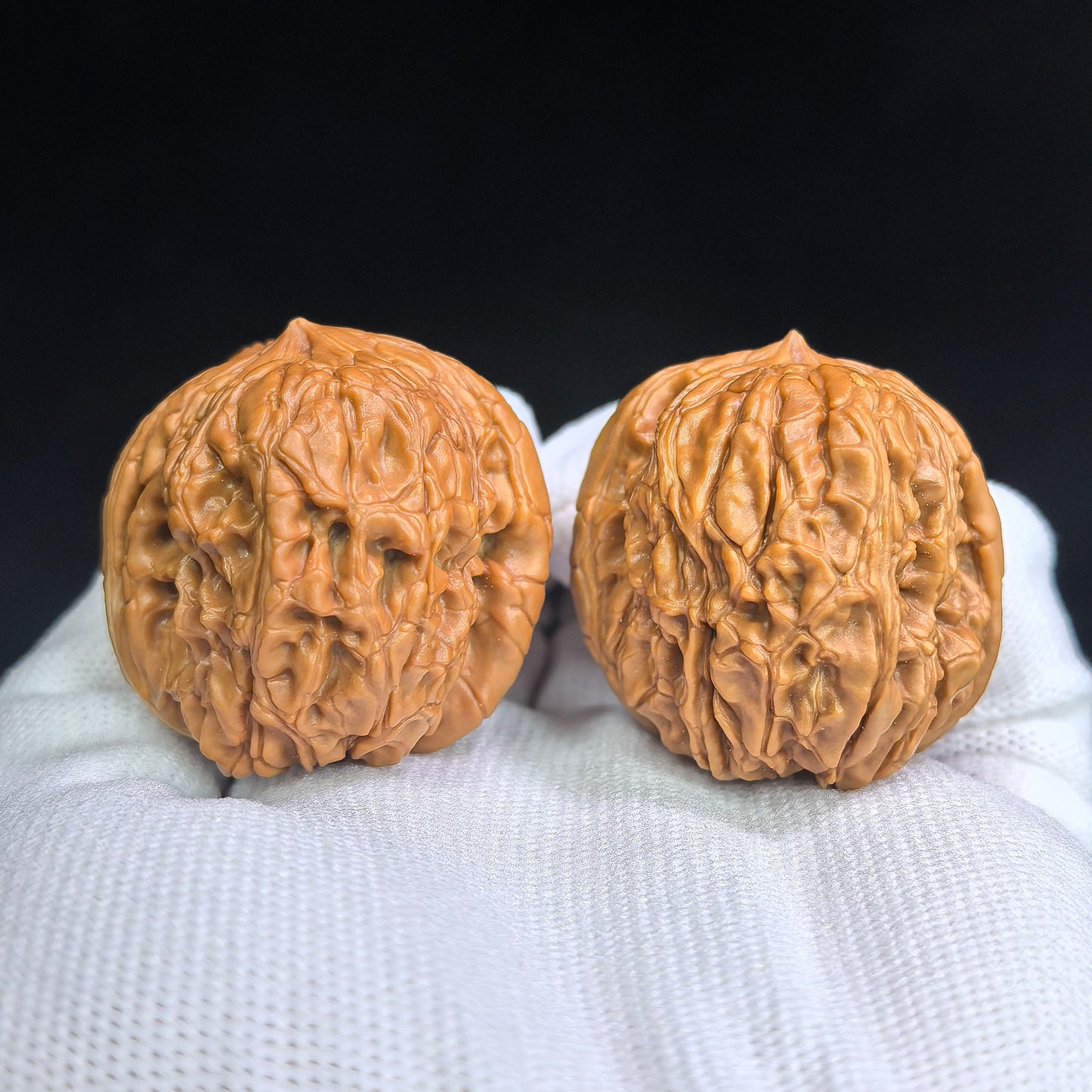 "Mountain Vulture Door Pier" (Mendun Zuo Shan Diao) Scholar Walnuts Pair | 36.0mm x 39.0mm | Deep-Belly Pocket Stance | Collector Grade Masterpiece | Stock ID: MD-SY1E5