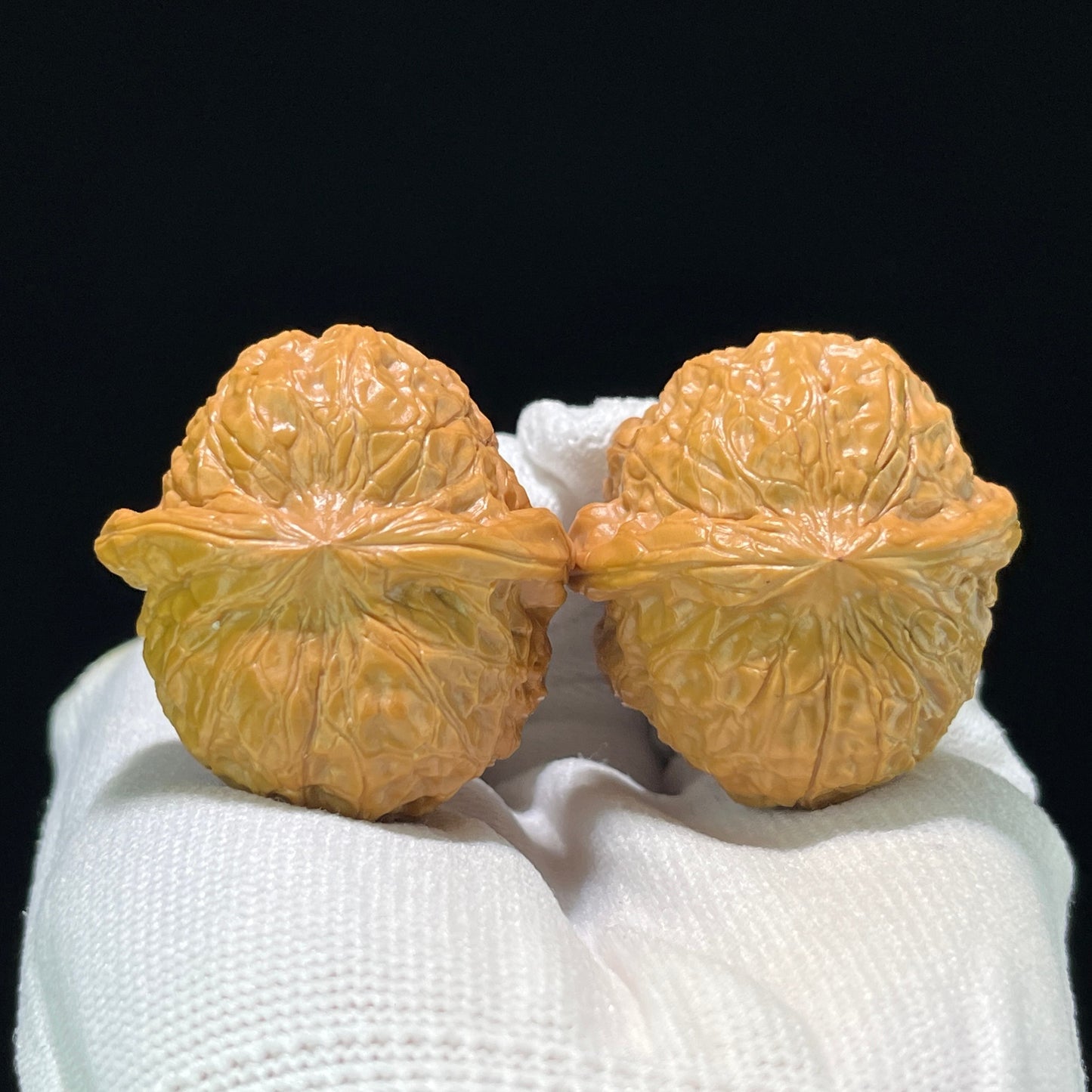 The "Palace Lantern" (Gong Deng) Colossal Ergonomic Giant Pair | 45.0mm x 42.0mm | GD-904