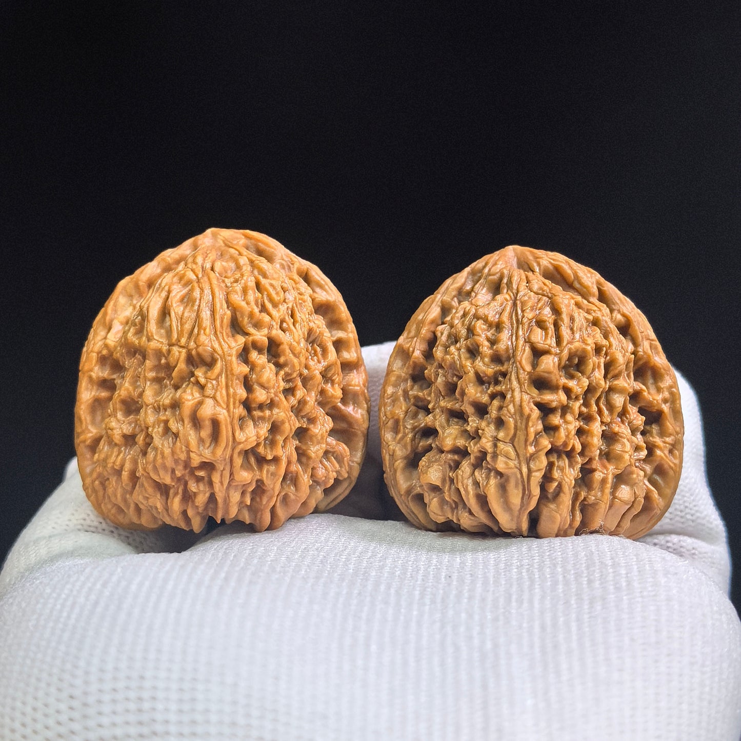 "Nanjiangshi Lionhead" Nanjiangshi NJS-SY1A5 Low-Profile Wenwan Walnuts Pair | 40.0mm x 41.0mm | NJS-SY1A5