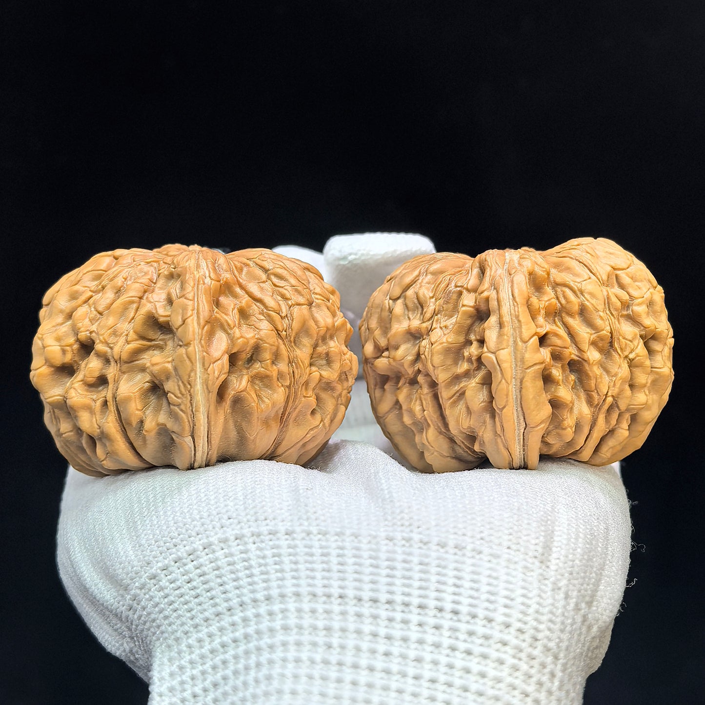"Huakun Dragon" Huakunlong Low-Profile Wenwan Walnuts Pair | 50.0mm x 50.0mm | HKL-1504C