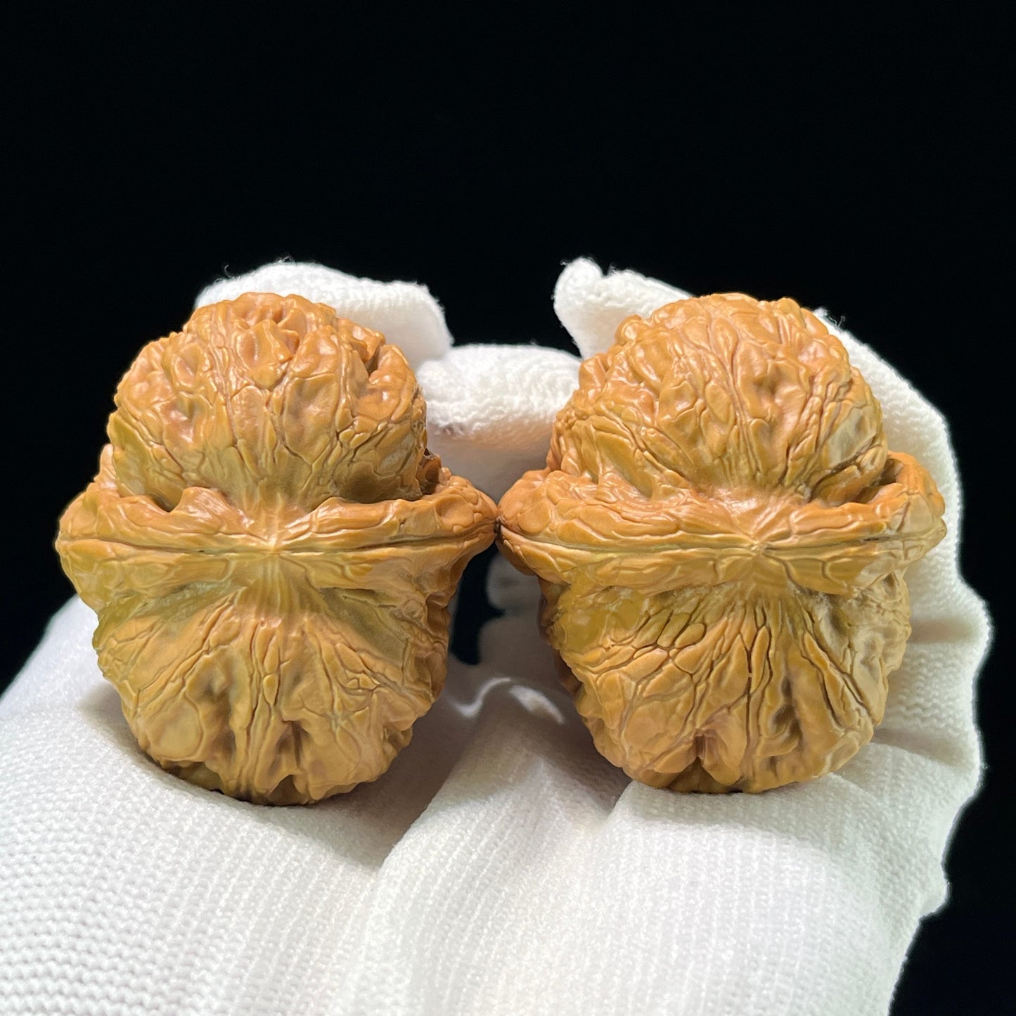 The "Pinggu Ingot" (Ping Gu Yuan Bao) Deep-Bellied Giant Prosperity Pair | 41.0mm x 45.0mm | PGYB-801