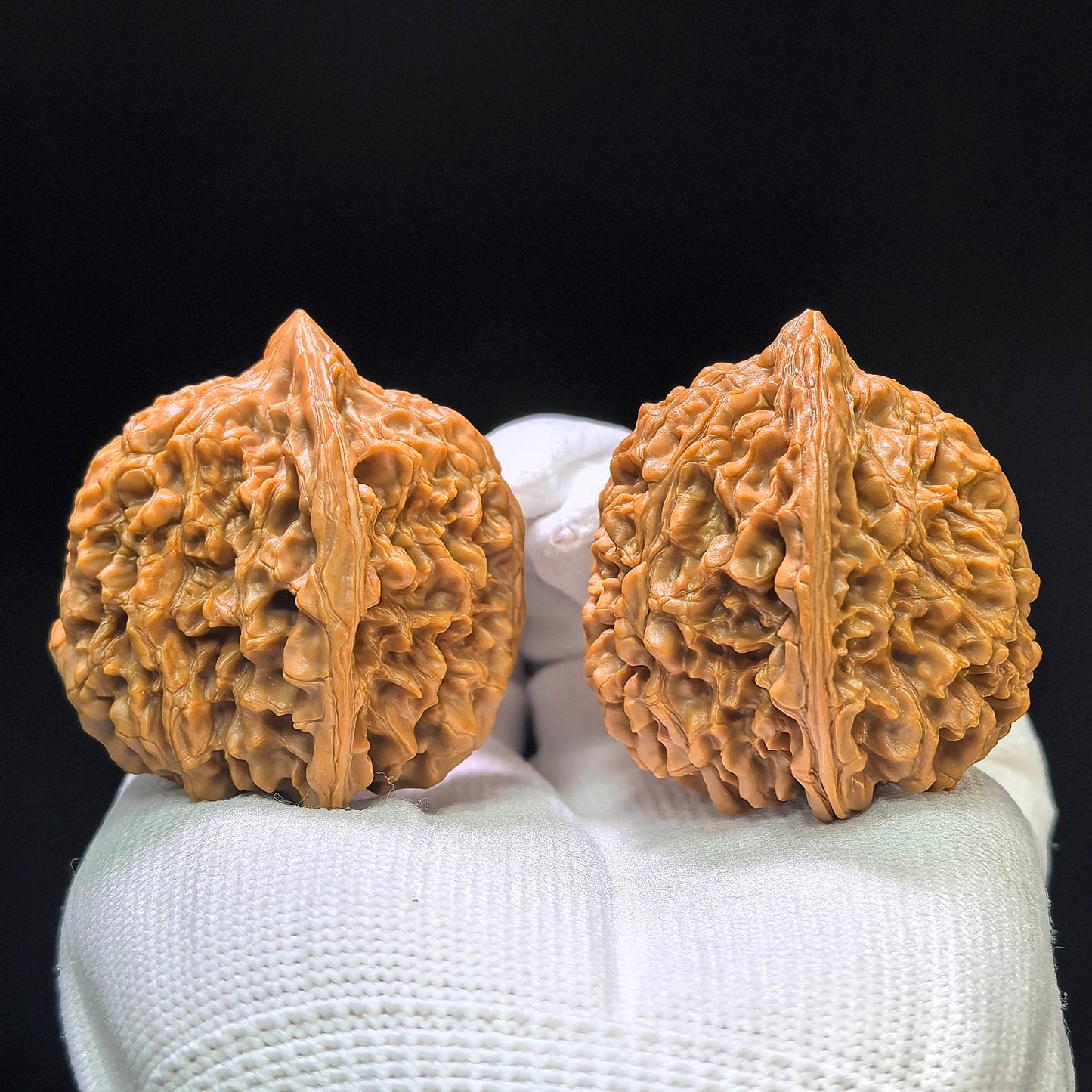 "Starry Sky" Mantianxing Wenwan Walnuts Pair | 42.0mm x 40.0mm | MTX-1106