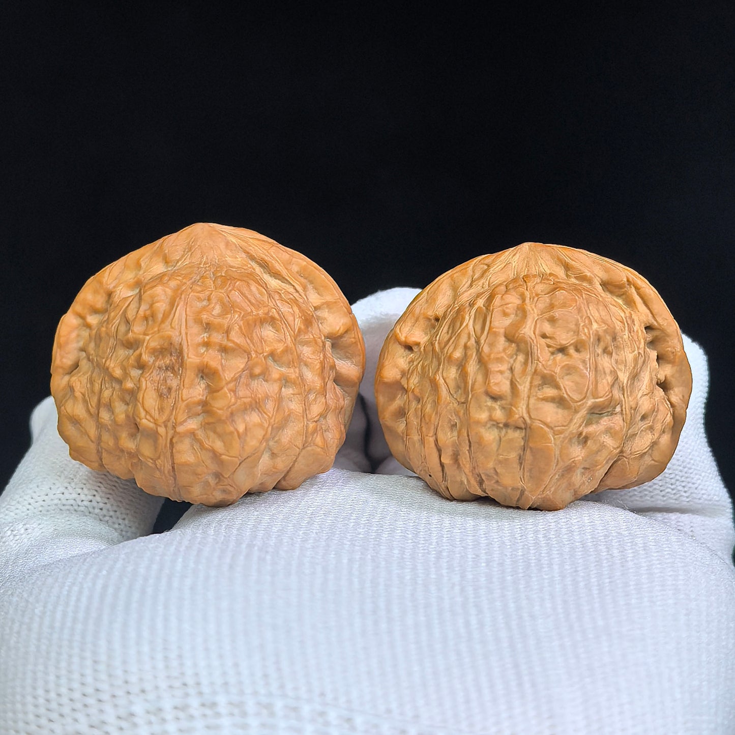 "Inlaid Dragon Head Pumpkin Pier" (Nanguadun Xiangqian Longshou) Scholar Walnuts Pair | 42.0mm x 41.0mm Near-Isometric Low Profile | S-Grade Artisan Masterpiece | Stock ID: NGDXQ-SY1I7