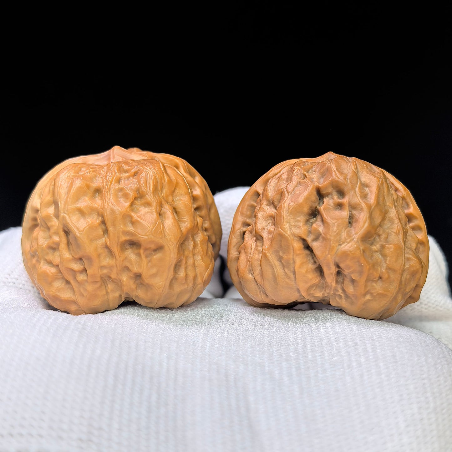 "Toad Head" Hamatou Classic Heritage Low-Profile Wenwan Walnuts Pair | 38.0mm x 38.0mm | HMT-1501C