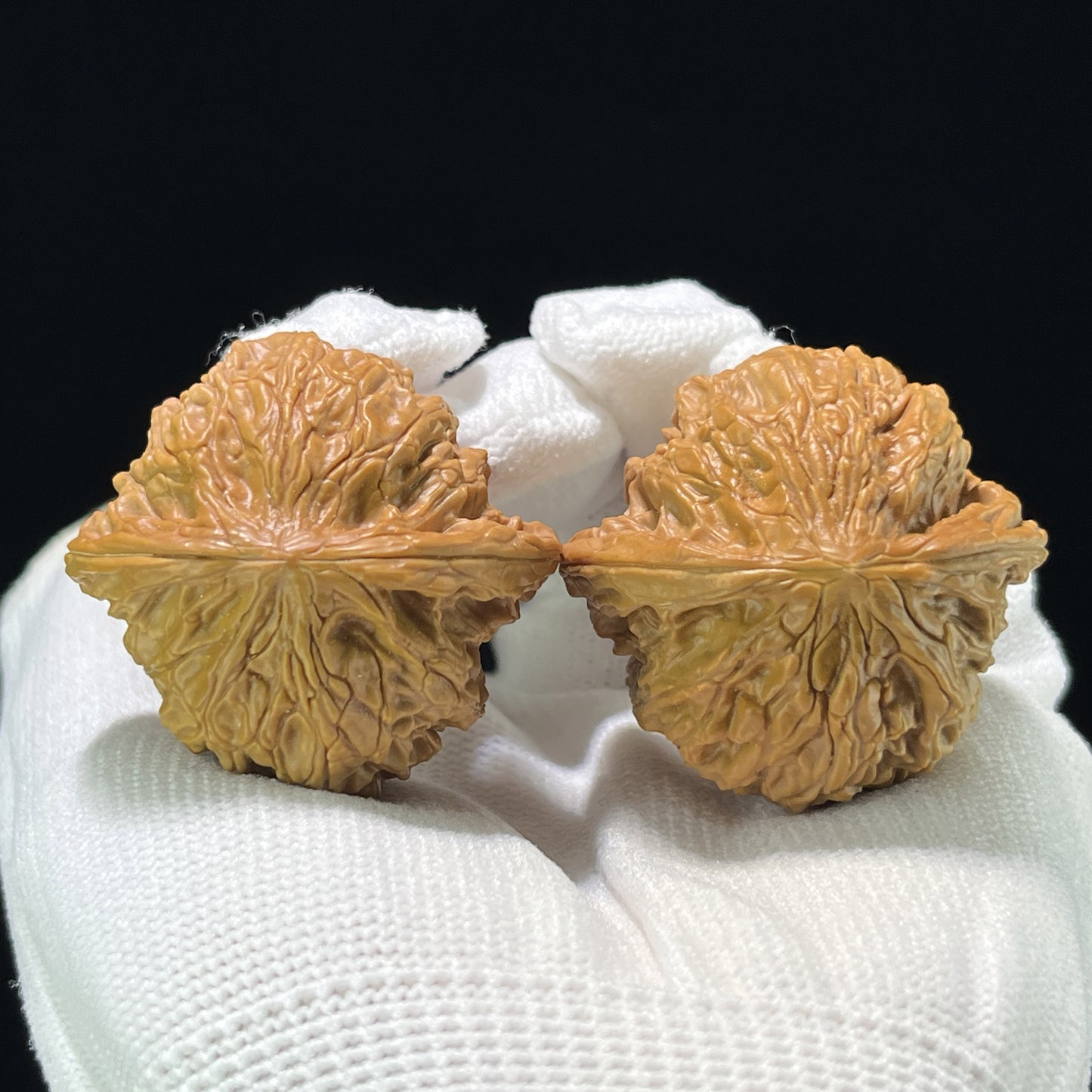 The "Millstone" (Mo Pan) Balanced Giant Pair | 40.0mm x 39.0mm | MP-805