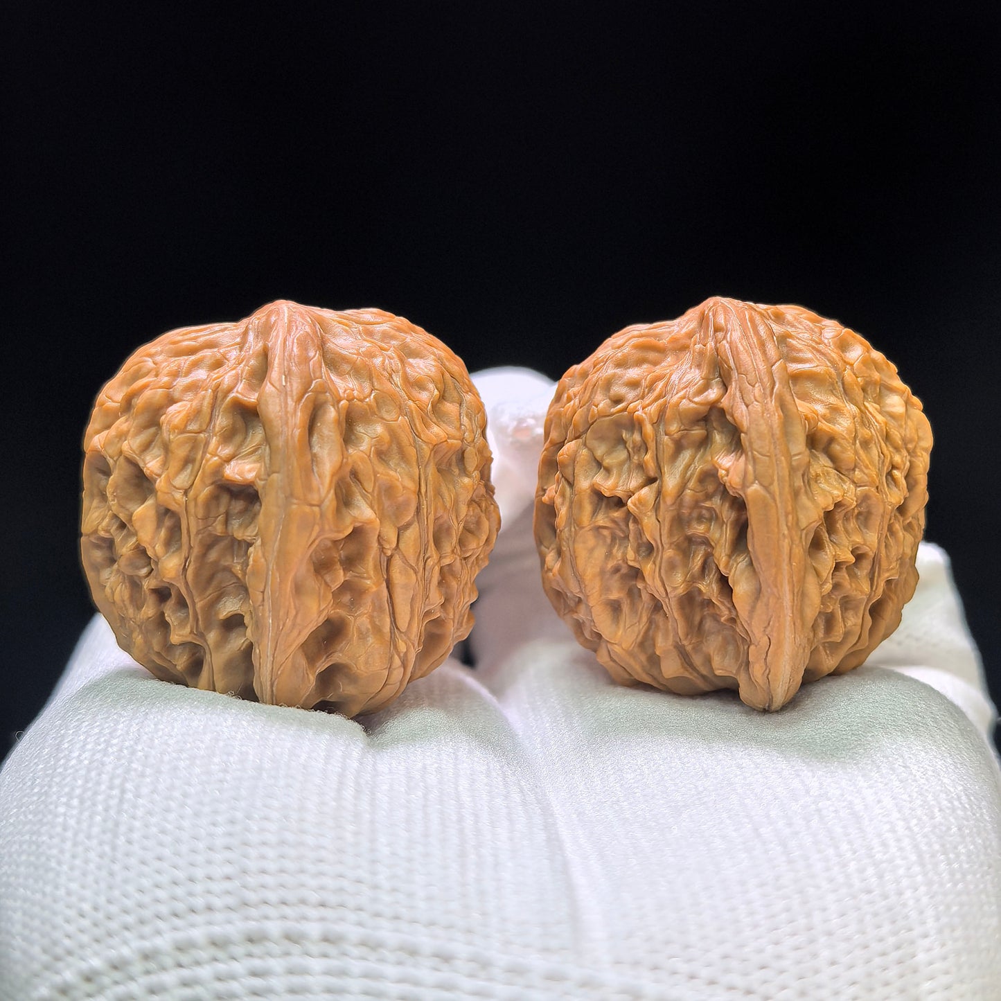 "Tall Stature Millstone" Gaozhuang Mopan MP-1404 Classic Wenwan Walnuts Pair | 36.0mm x 35.0mm | MP-1404