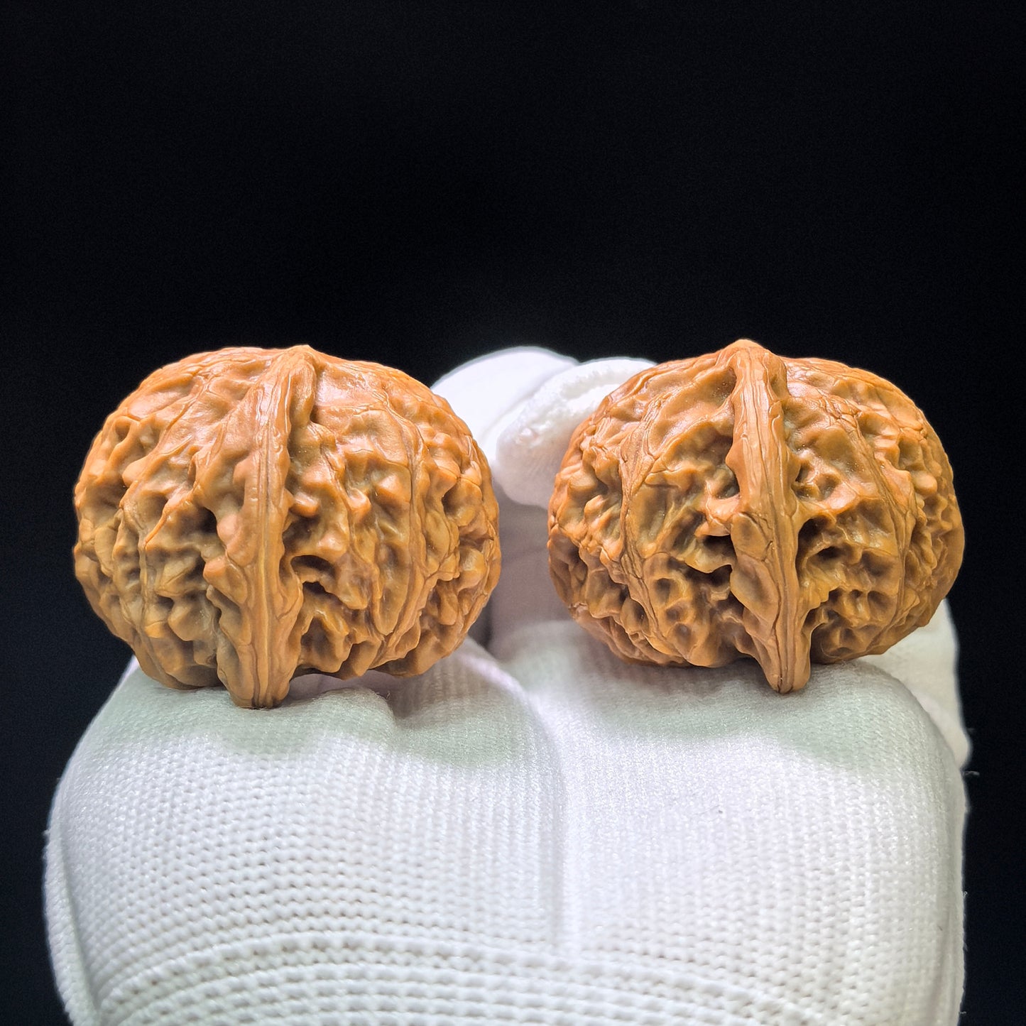 "Palace Lantern" Gongdeng Wenwan Walnuts (Pair) | 43.0mm x 40.0mm | Stock ID: GD-1102