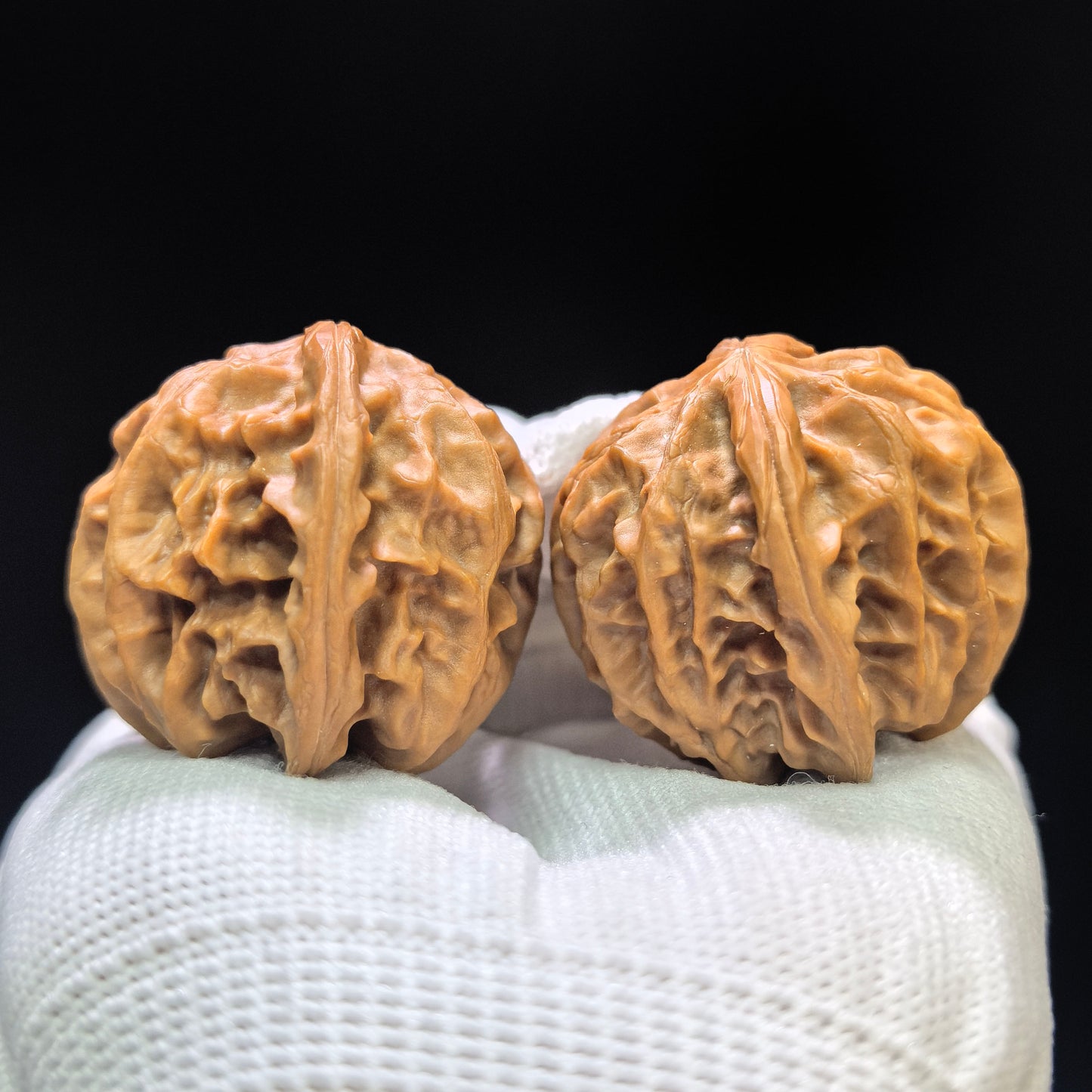 "Cao Dalong" Cao Dalong CDL-1601 Low-Profile Wenwan Walnuts Pair | 35.0mm x 36.0mm | CDL-1601
