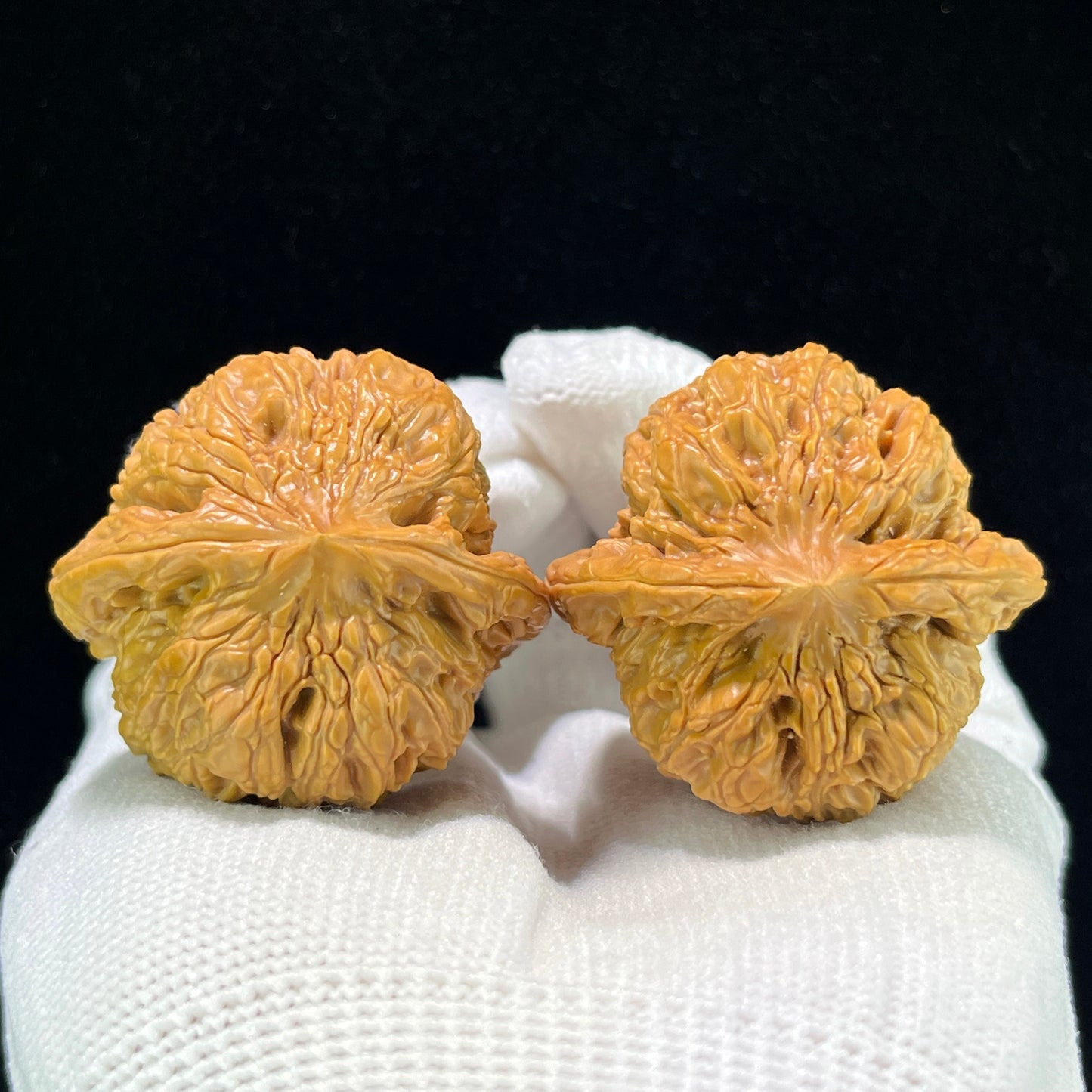 The Bold "North China General Shoulder" Huabei Jiangjunbang Collector Pair | 39.0mm x 37.0mm | HBJJB-1101