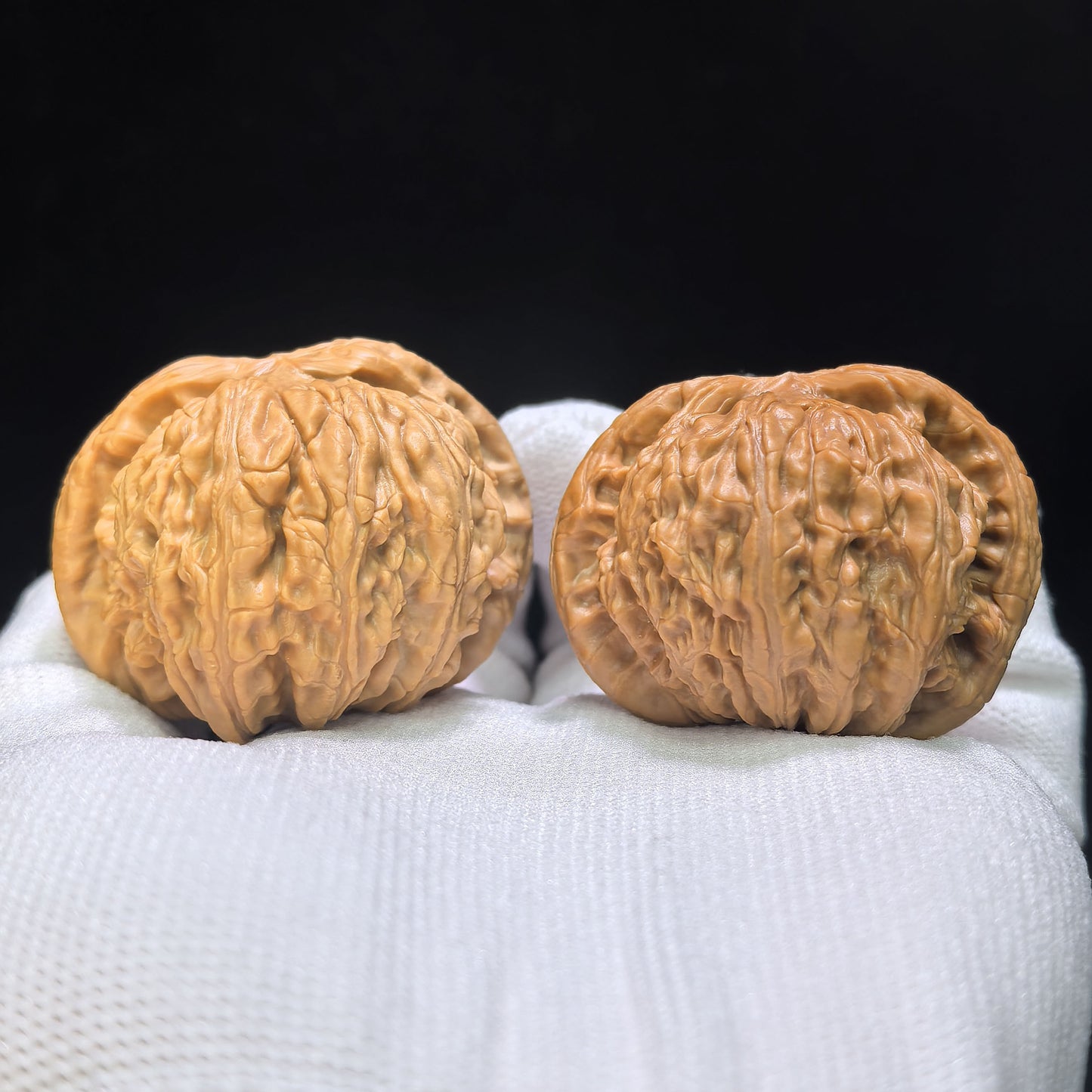 "Millstone" Mopan Wenwan Walnuts Pair | 42.0mm x 39.0mm | MP-1501C