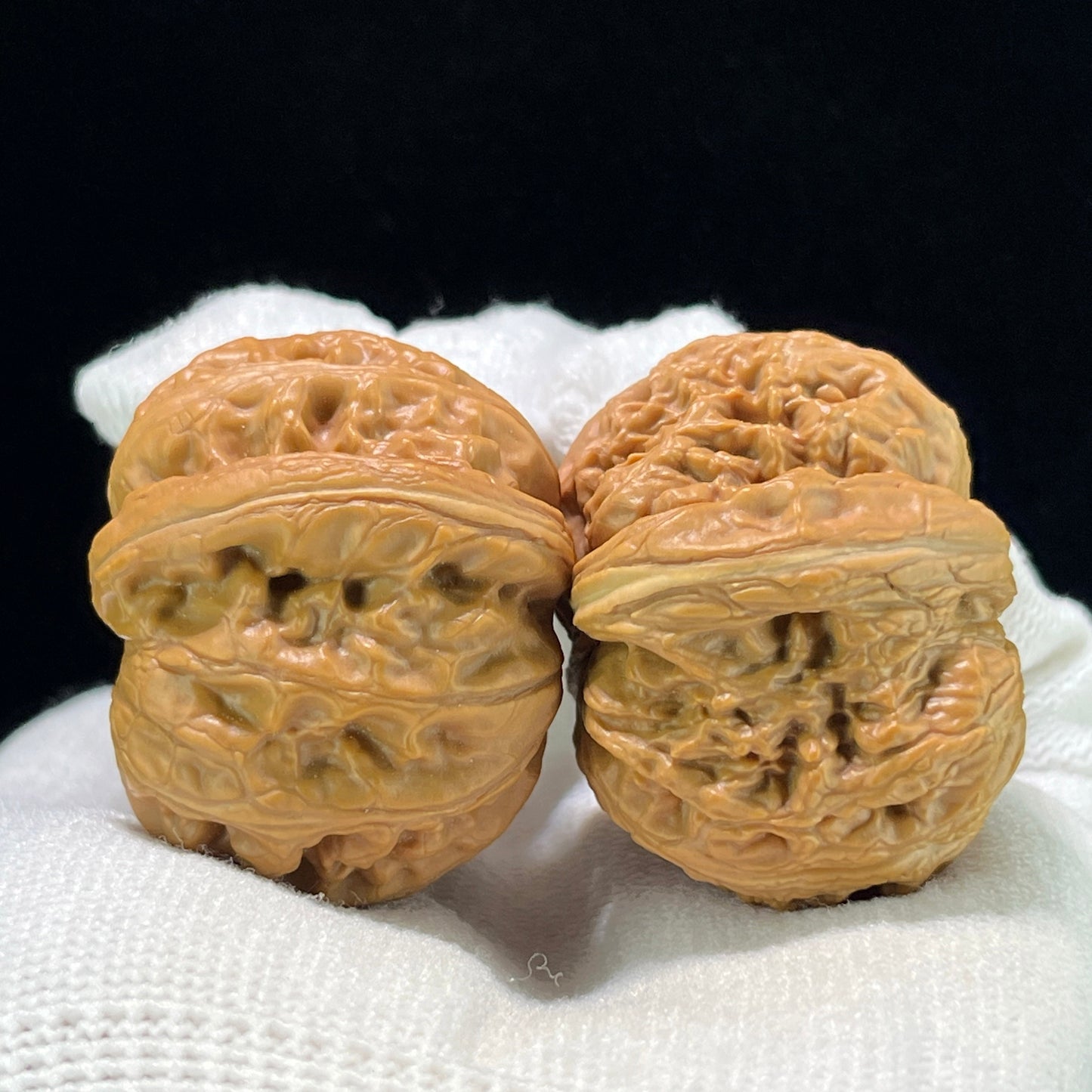 Pinggu Yuanbao (Gold Ingot) Scholar Walnuts Pair | 34.0mm x 37.0mm | Stock ID: PGYB-1104