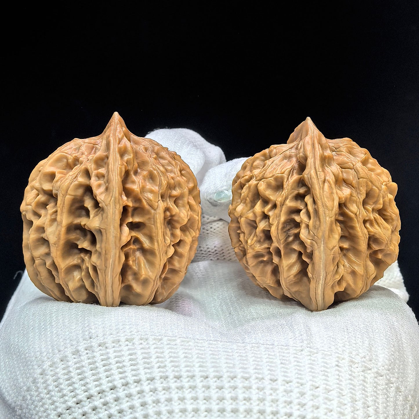 "Triangular Peach Heart Xiayunling" Sanjiao Taoxin Xiayunling XYL-1506C Low-Profile Wenwan Walnuts Pair | 37.0mm x 34.0mm | XYL-1506C