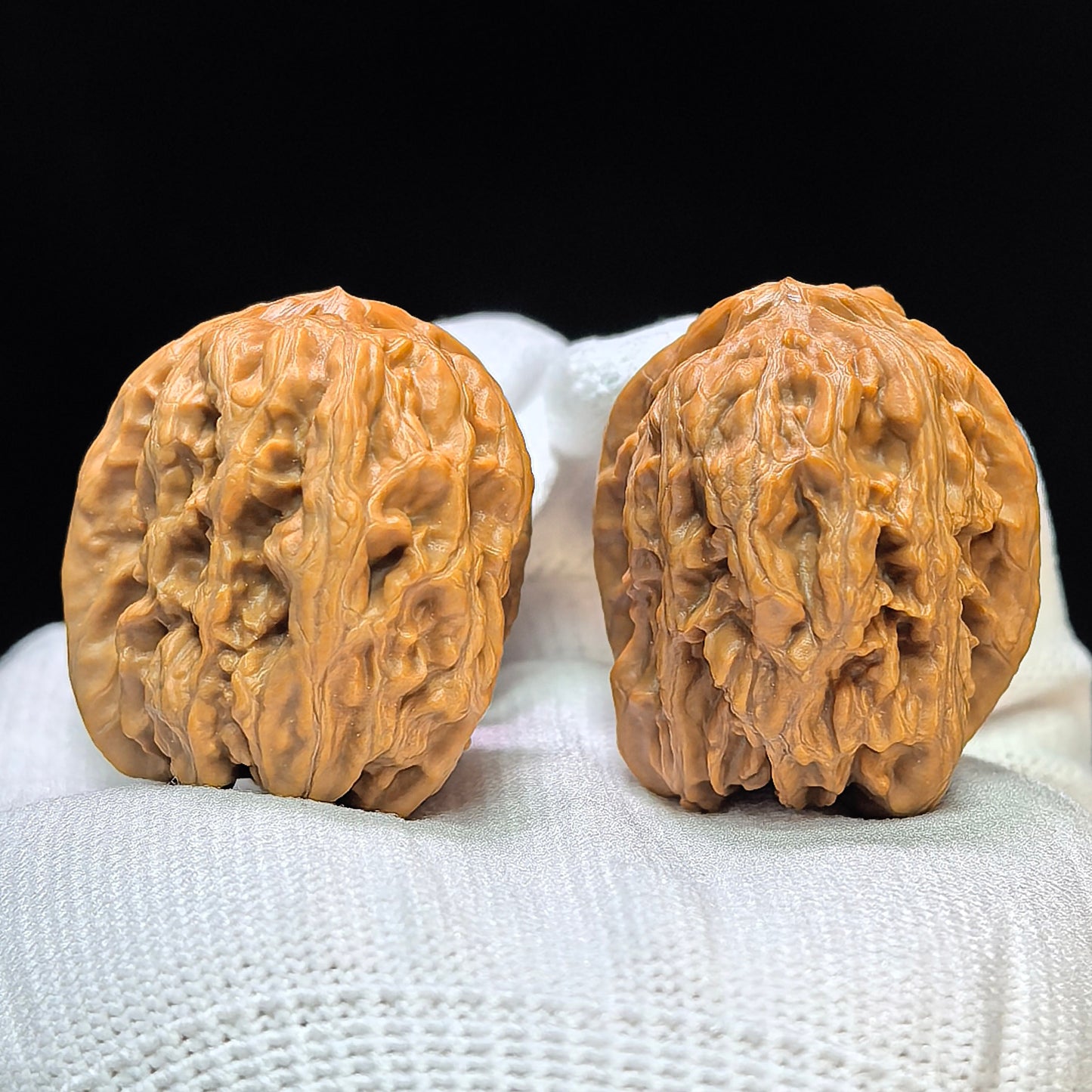 "Pinggu Square / Block" Pinggu Fangkuai PGFK-1502C Low-Profile Wenwan Walnuts Pair | 33.0mm x 39.0mm | PGFK-1502C