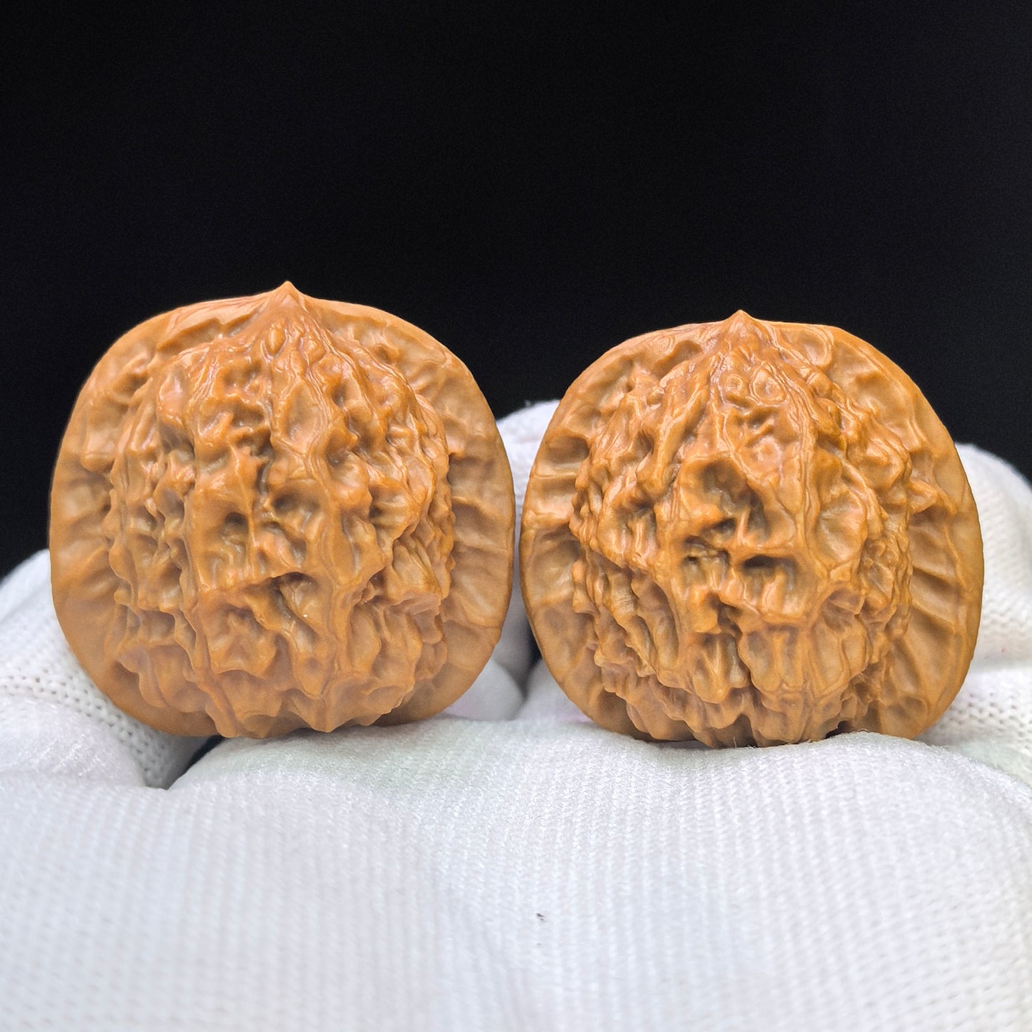 "Porcelain Doll" Ciwawawa Pocket Low-Profile Wenwan Walnuts Pair | 37.0mm x 35.0mm | CWW-SY1B4