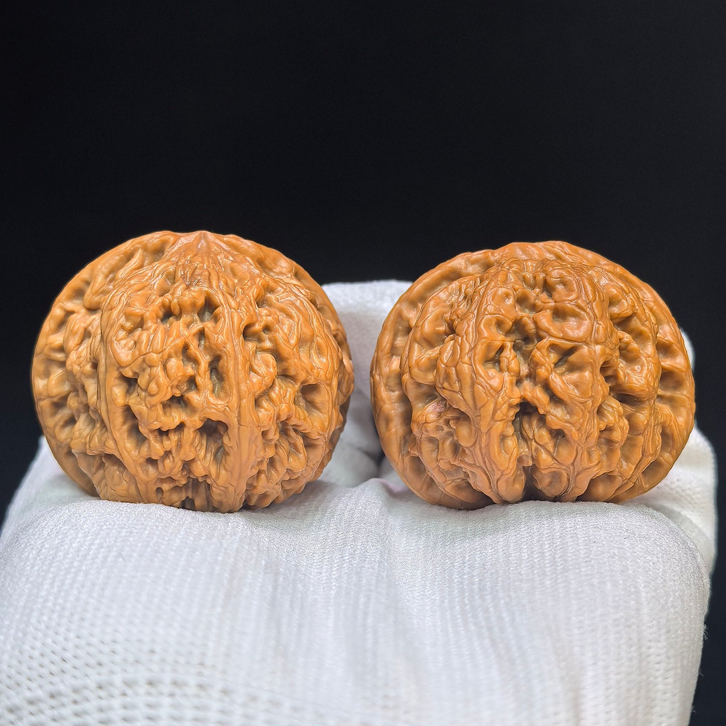 "Thick Ridge" Cujin Wenwan Walnuts Pair | 44.0mm x 44.0mm | CJ-101SY
