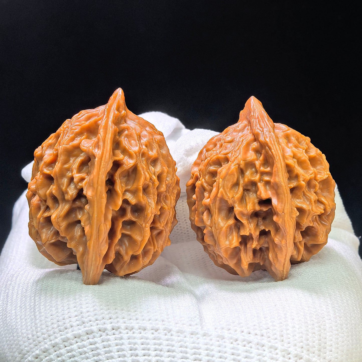 "Panshan" Panshan Wenwan Walnuts Pair | 36.0mm x 33.0mm | PS-1401