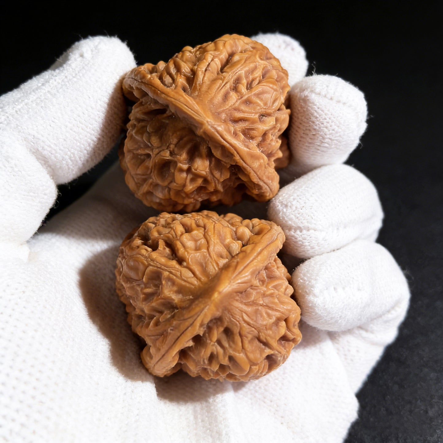 The "Red Square Seal" (Hong Fang Yin) Pair | 38.0mm x 43.0mm | HFY-301