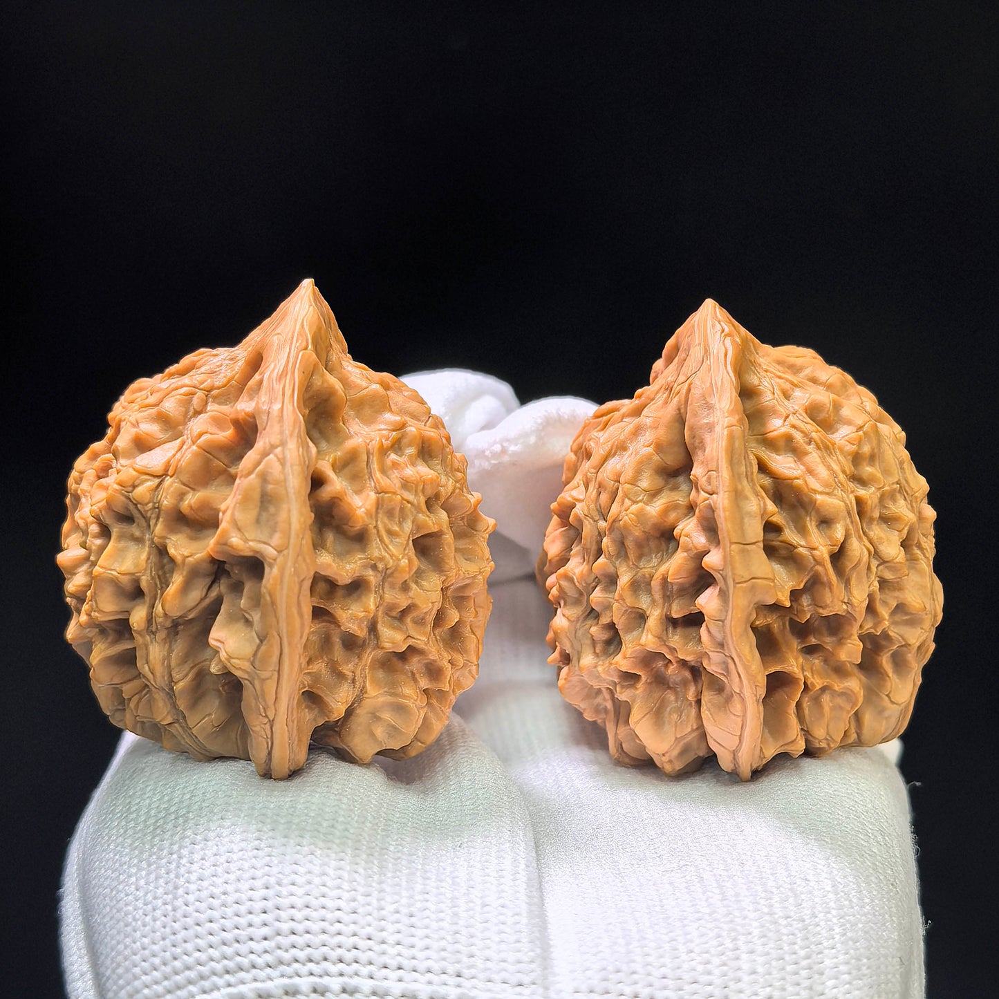 "Official Hat" Guan Mao Wenwan Walnuts (Pair) | 45.0mm x 41.0mm | Stock ID: GM-1105