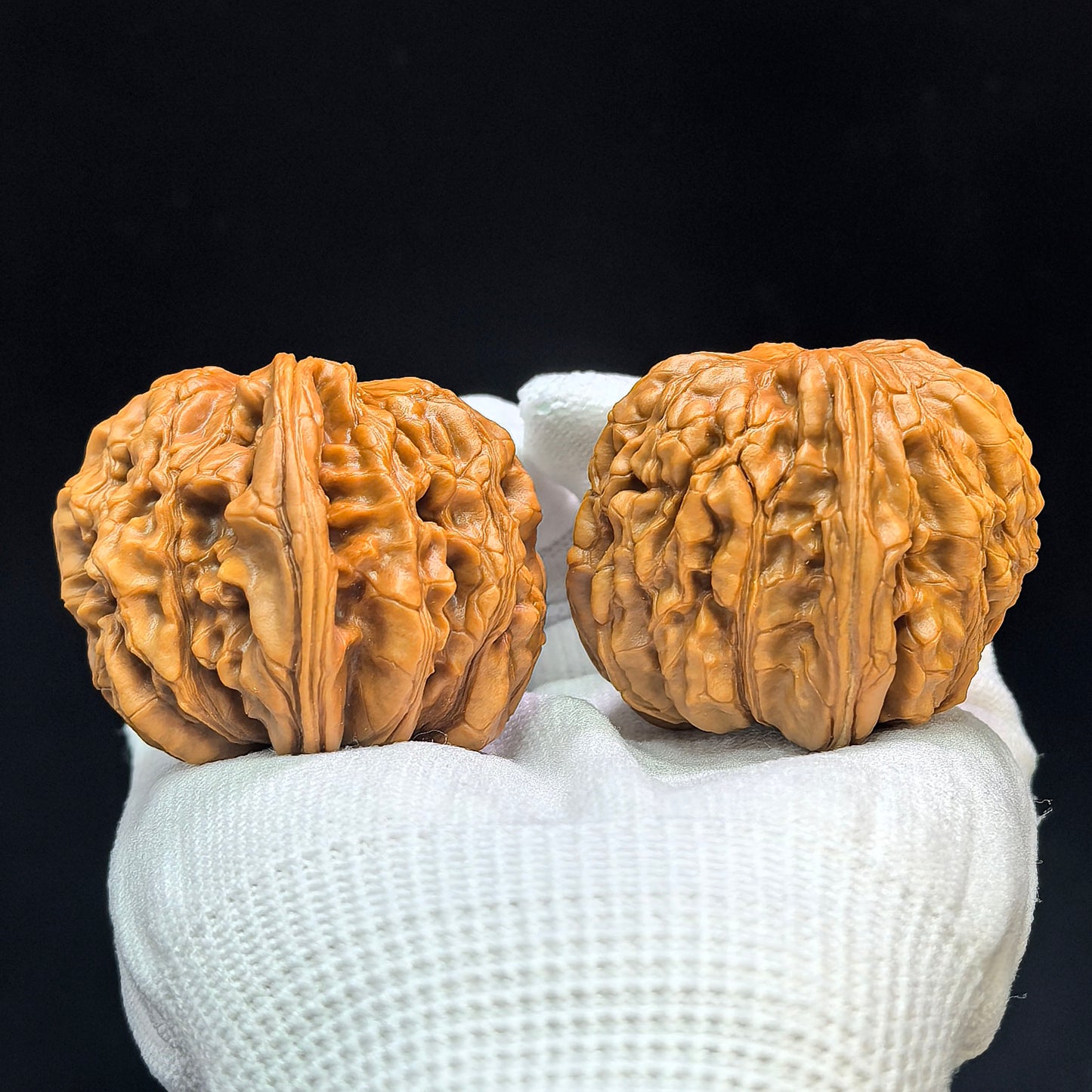 "Huakun Dragon" Huakunlong Low-Profile Wenwan Walnuts Pair | 48.0mm x 48.0mm | HKL-1503C