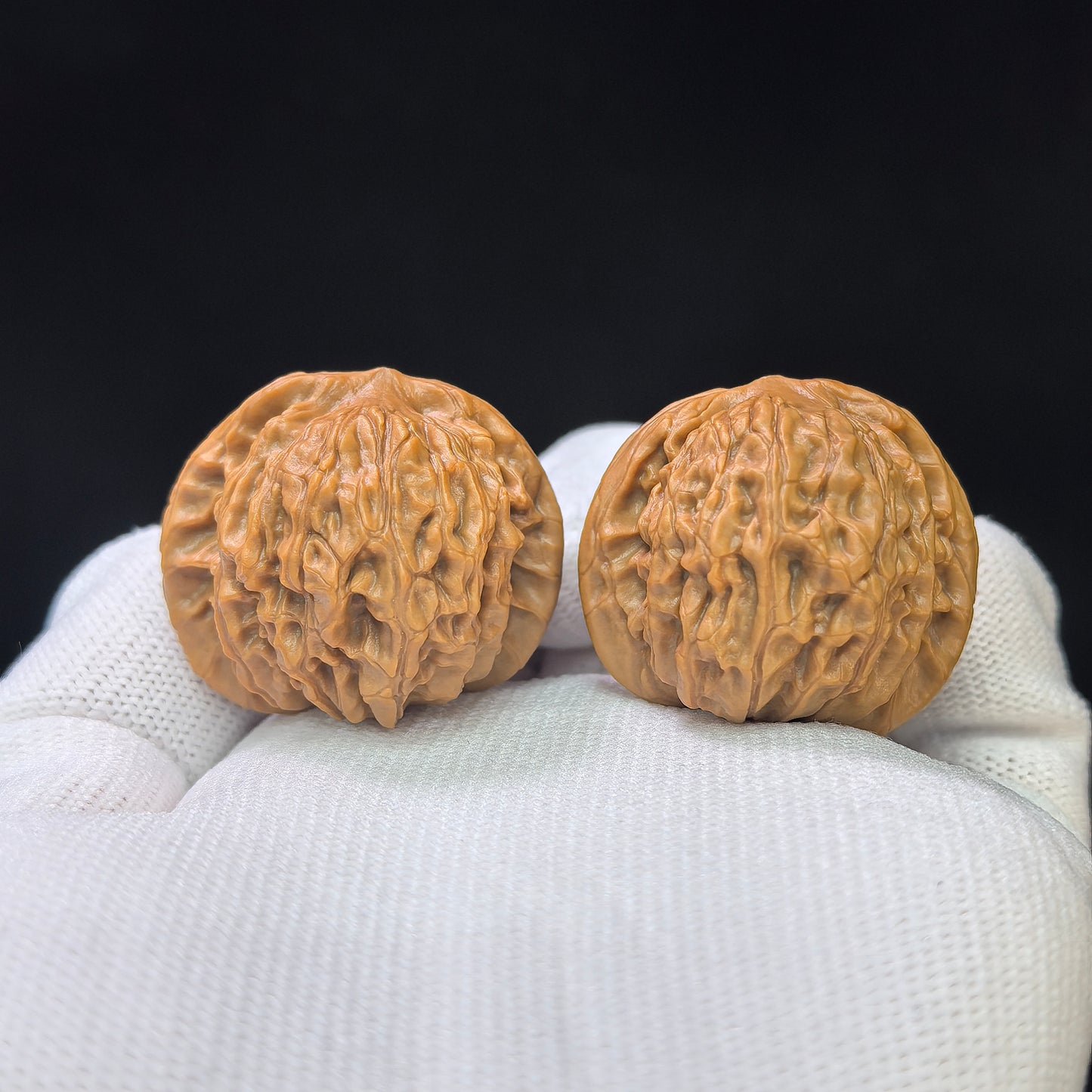 "Yearning Love" (Xiang Si) Scholar Walnuts Pair | 33.0mm x 32.0mm | Miniature Pocket Format (Shou Nian) | Stock ID: XS-SY1C2