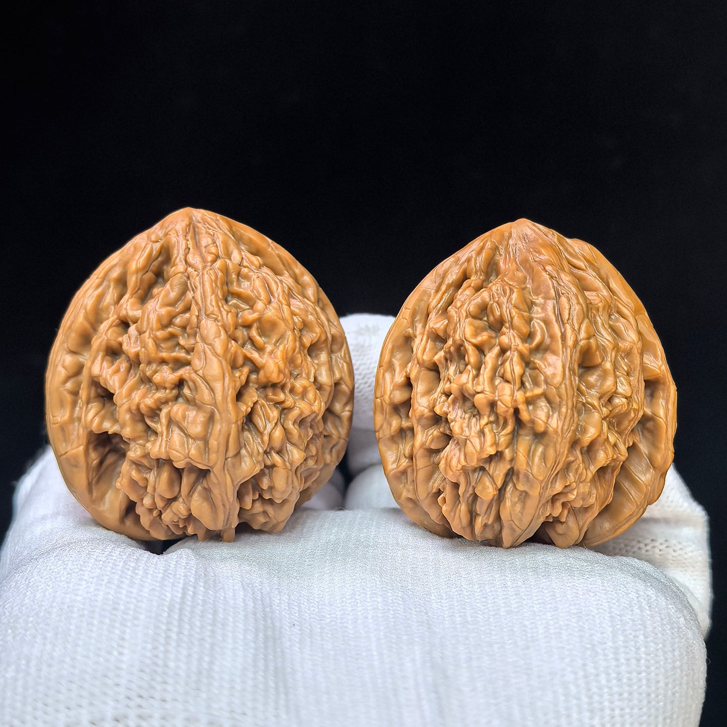 "Jixian Tiger Head King" Jixian Hutouwang JSHTW-SY1F1 Low-Profile Wenwan Walnuts Pair | 43.0mm x 45.0mm | JSHTW-SY1F1