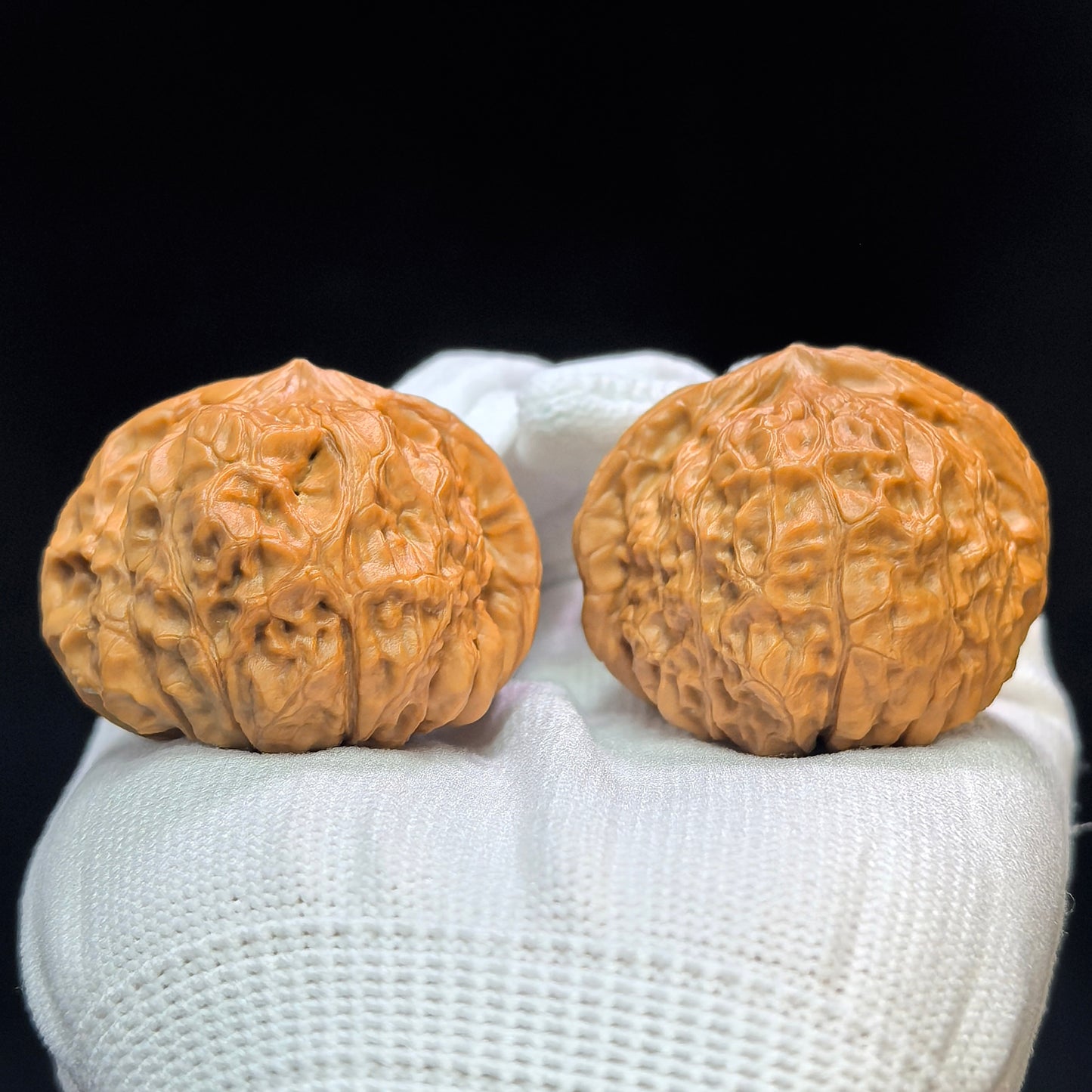 "Little Pumpkin" Xiao Nangua NGD-1501C Low-Profile Wenwan Walnuts Pair | 41.0mm x 43.0mm | NGD-1501C