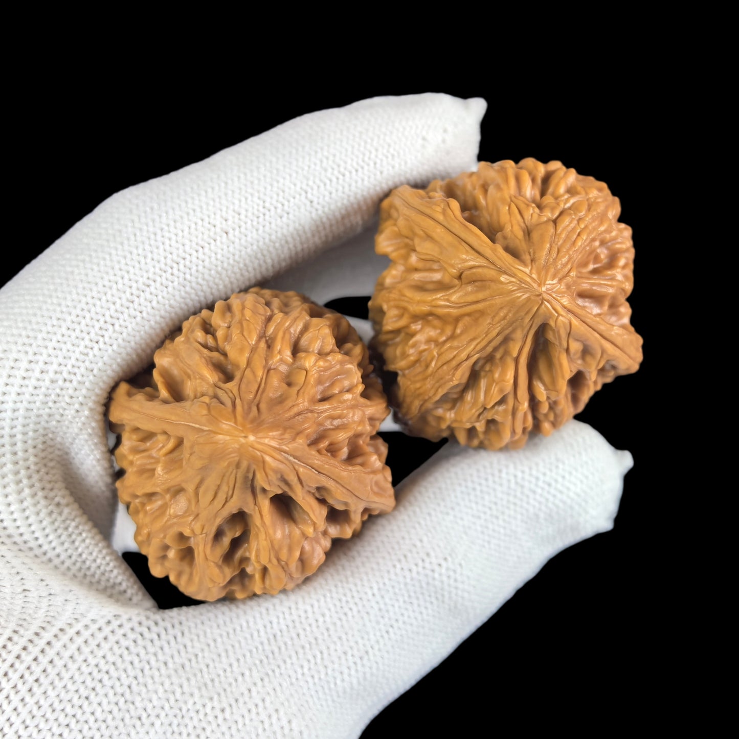 The "Chilong Chicken Heart" (Red Dragon Jixin) Pair | 45.0mm | BBJX-104