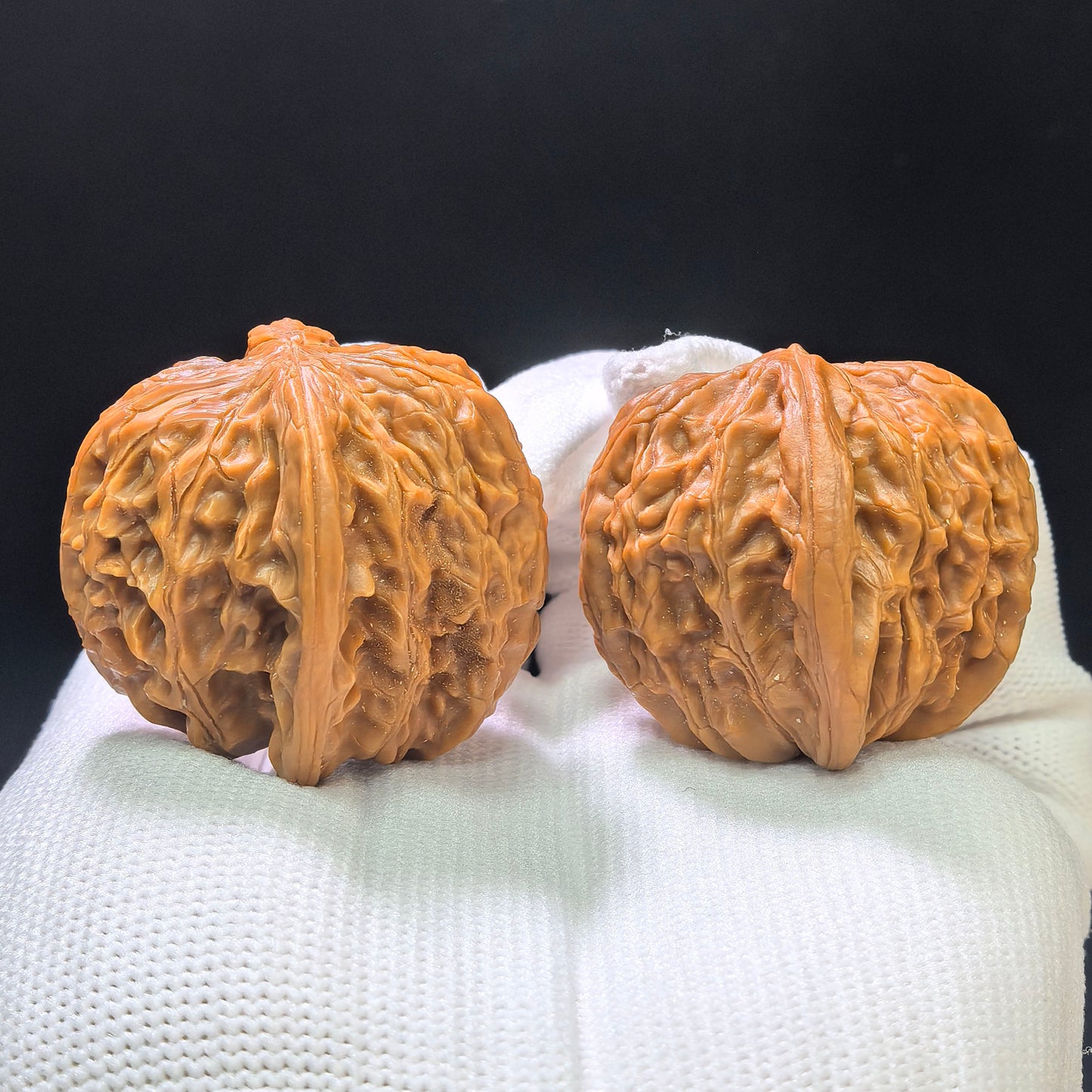 "Millstone" Mopan Wenwan Walnuts Pair | 36.0mm x 37.0mm | MP-1401