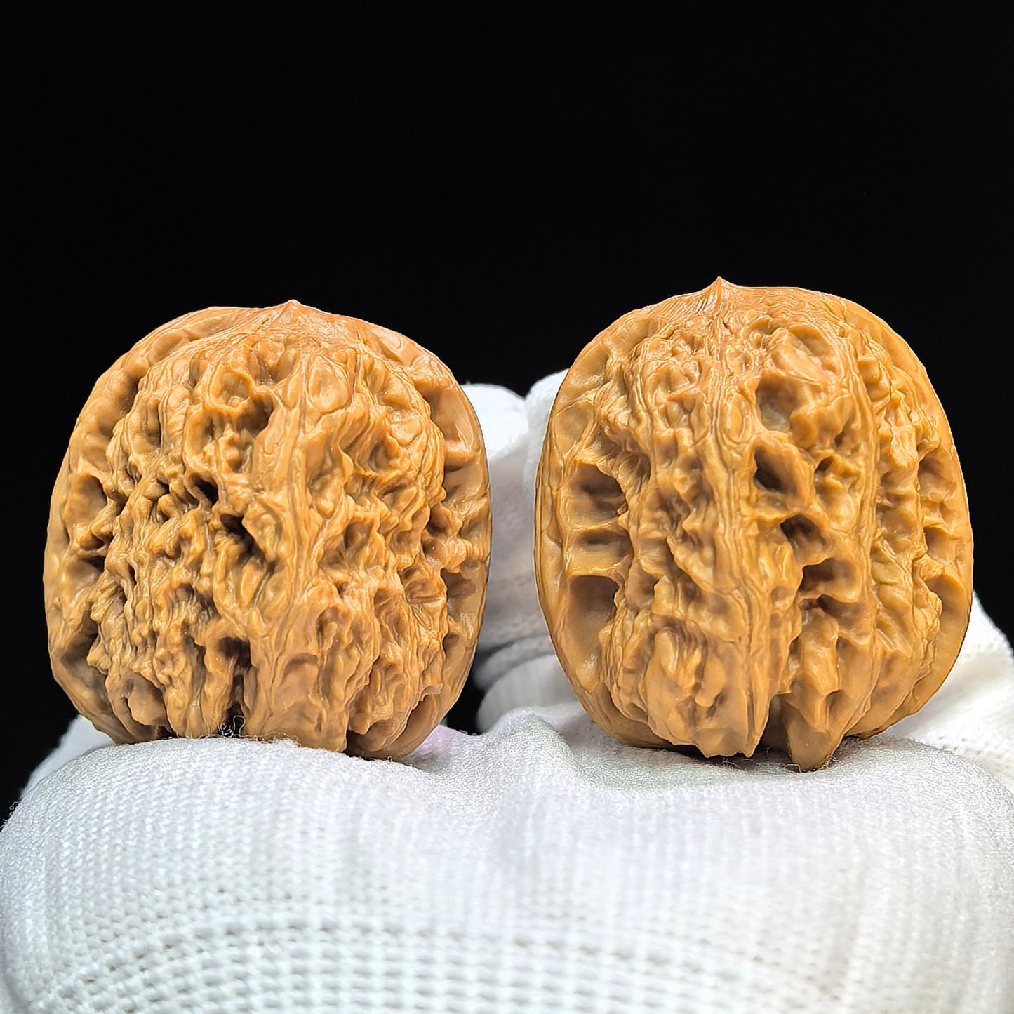 "North China General's Shoulder" Huabei Jiangjunbang Low-Profile Wenwan Walnuts Pair | 37.0mm x 40.0mm | HBJJB-1501C