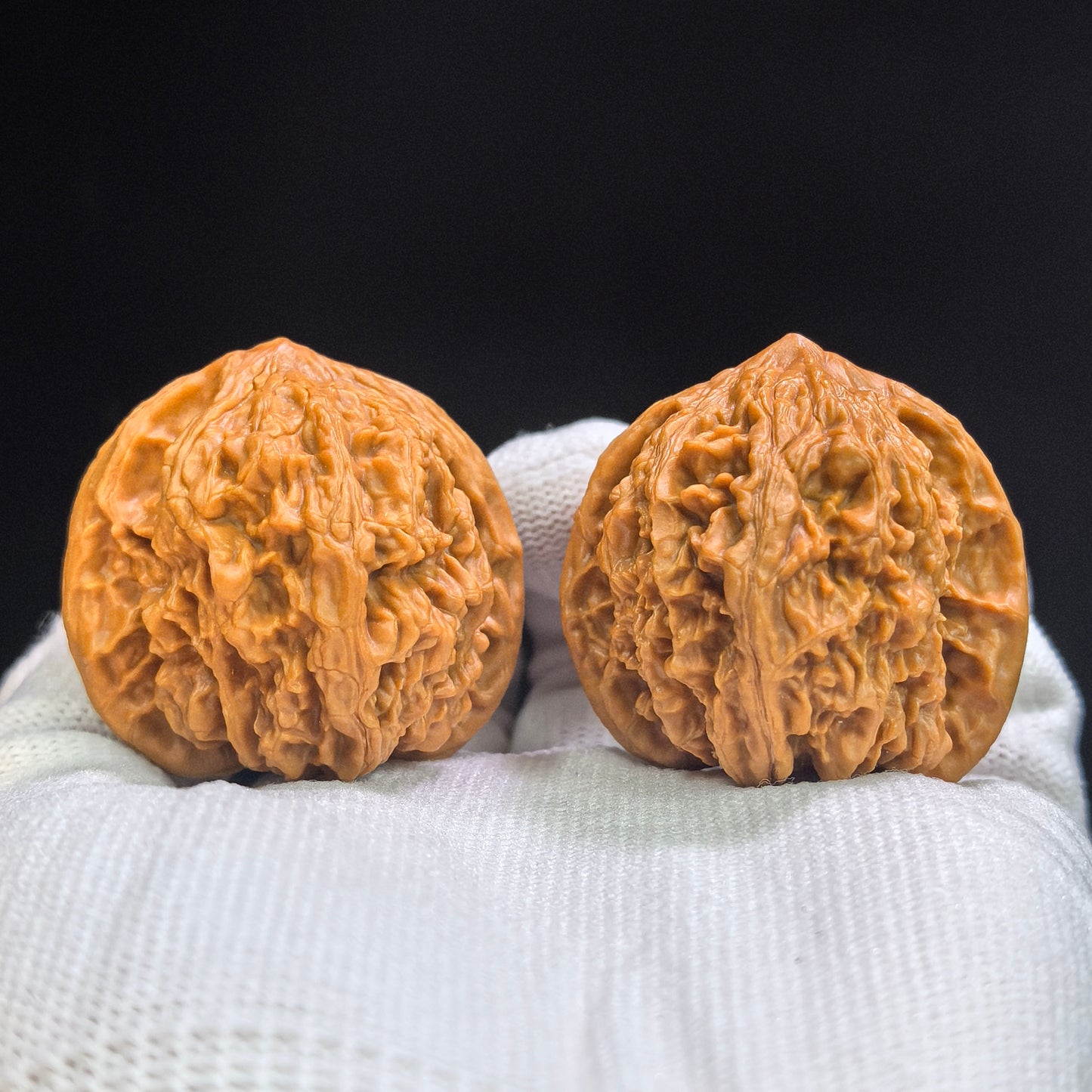 "Taihang Coarse Vein" Taihang Cujin DXCJ-17A4C Low-Profile Wenwan Walnuts Pair | 39.0mm x 39.0mm | DXCJ-17A4C