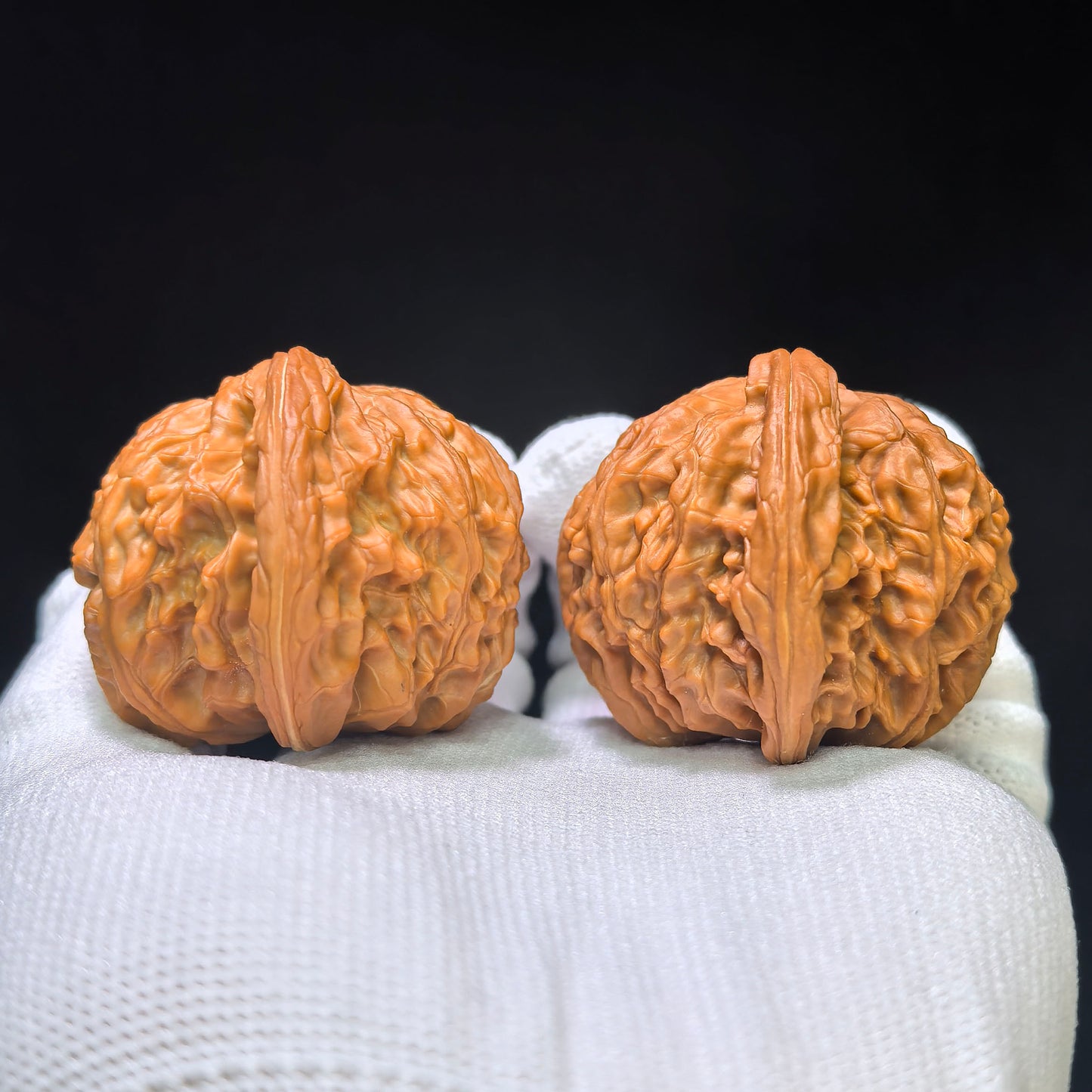 "Butterfly Millstone" Butterfly Mopan Wenwan Walnuts (Pair) | 46.0mm x 42.0mm | Stock ID: HDMP-1551C