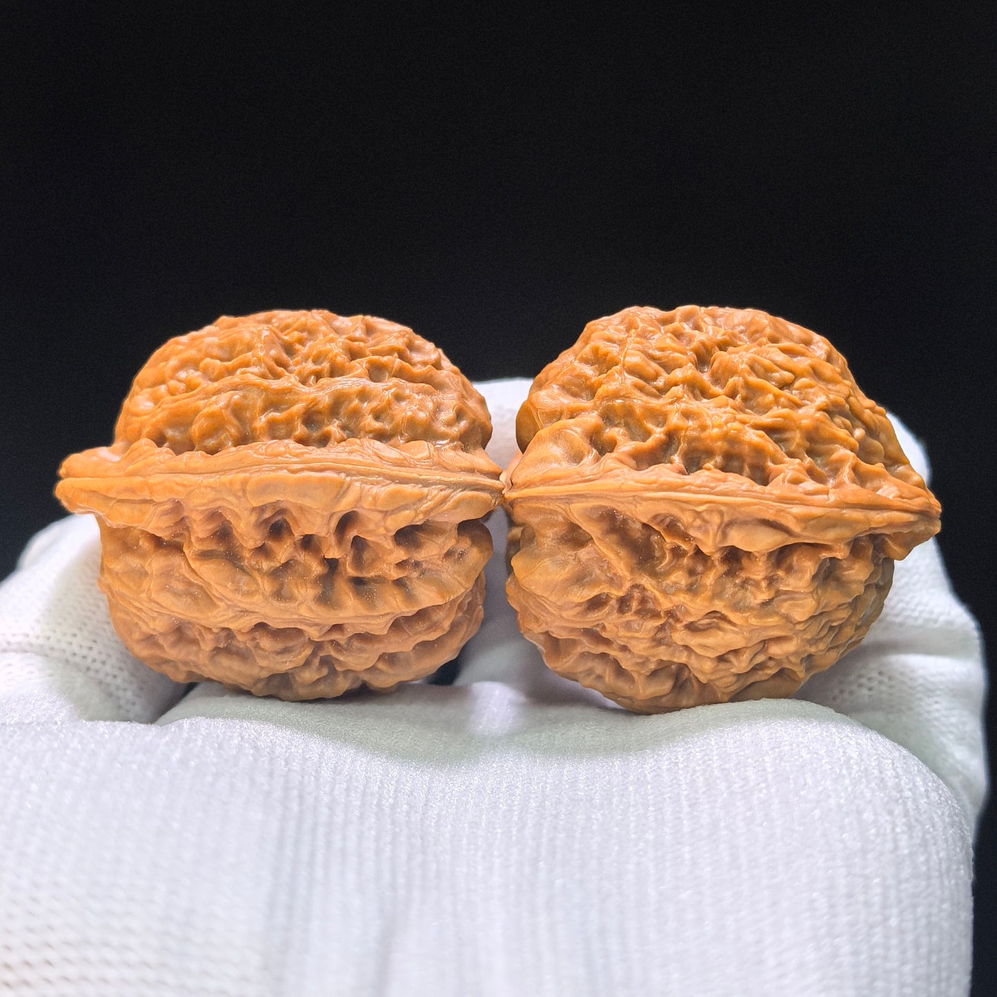 Triangle Concave-Base Nanjiangshi Scholar Walnuts Pair | Premium Select 38.0mm x 37.0mm | Classic Low-Profile Format | Stock ID: NJS-1513C