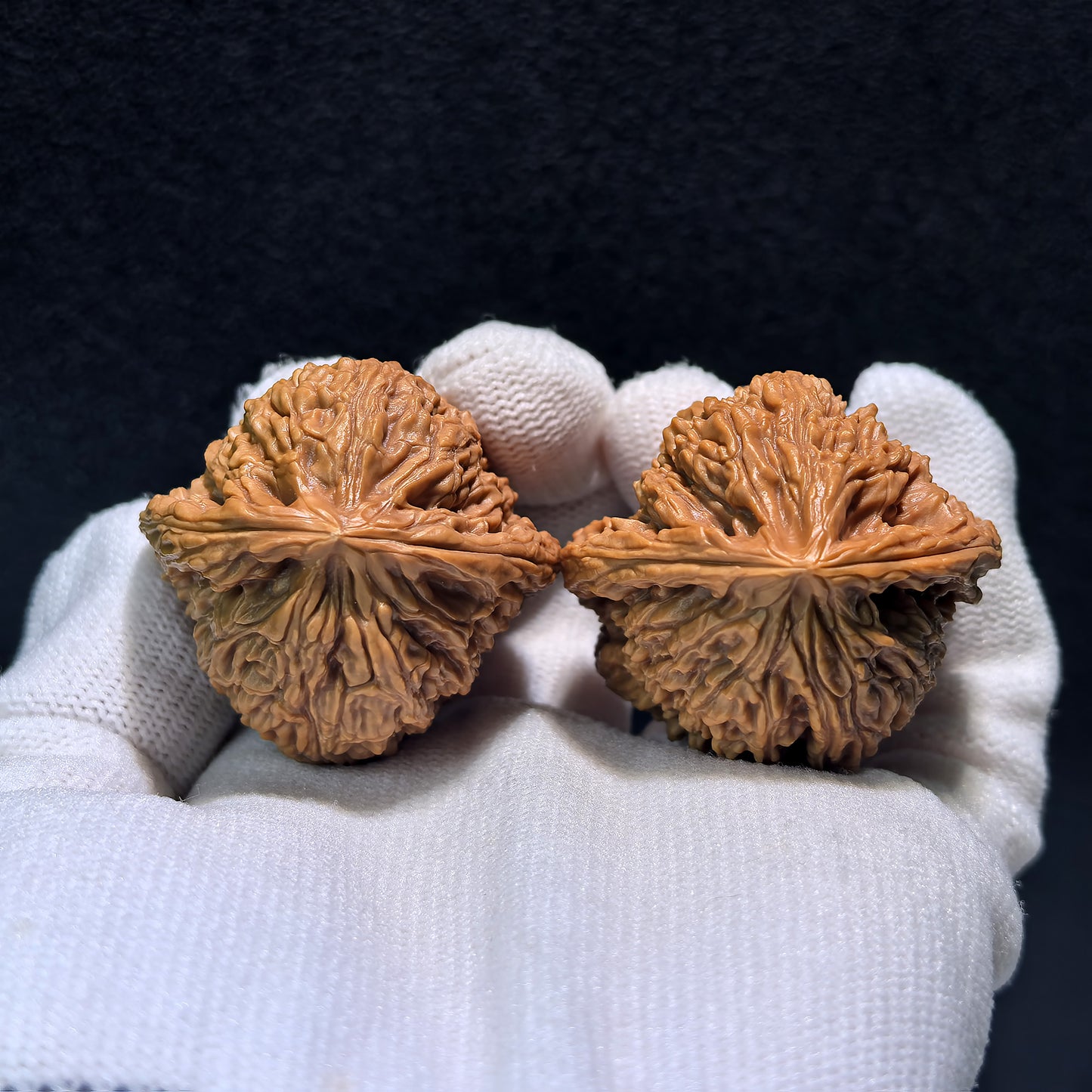 The "Triangle Nan Jiang Shi" Pair | 39.0mm x 37.0mm | NJS-409