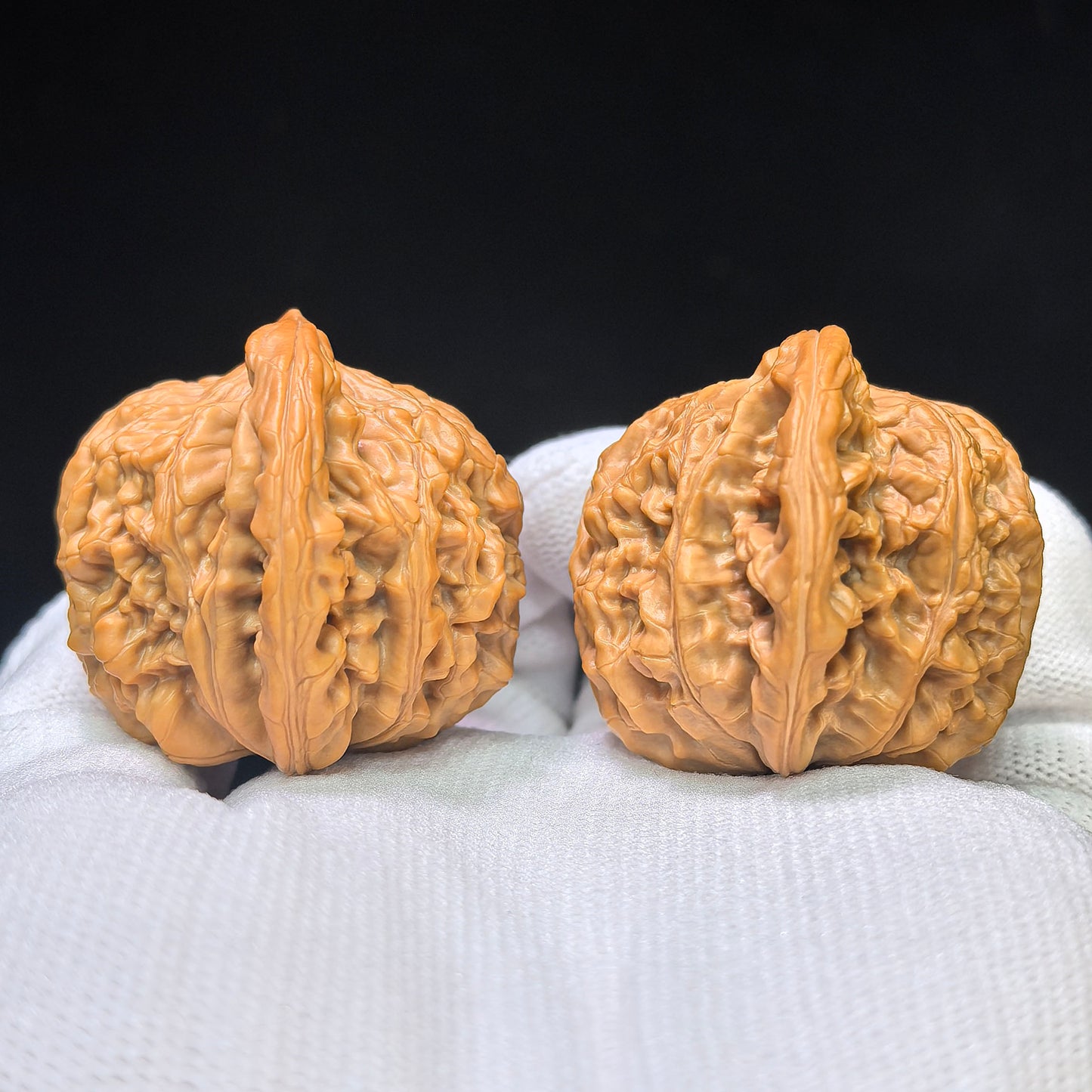 "Shuiquangou Prince Hat" Shuiquangou Gongzimao Wenwan Walnuts Pair | 42.0mm x 37.0mm | SQGGZM-01SY