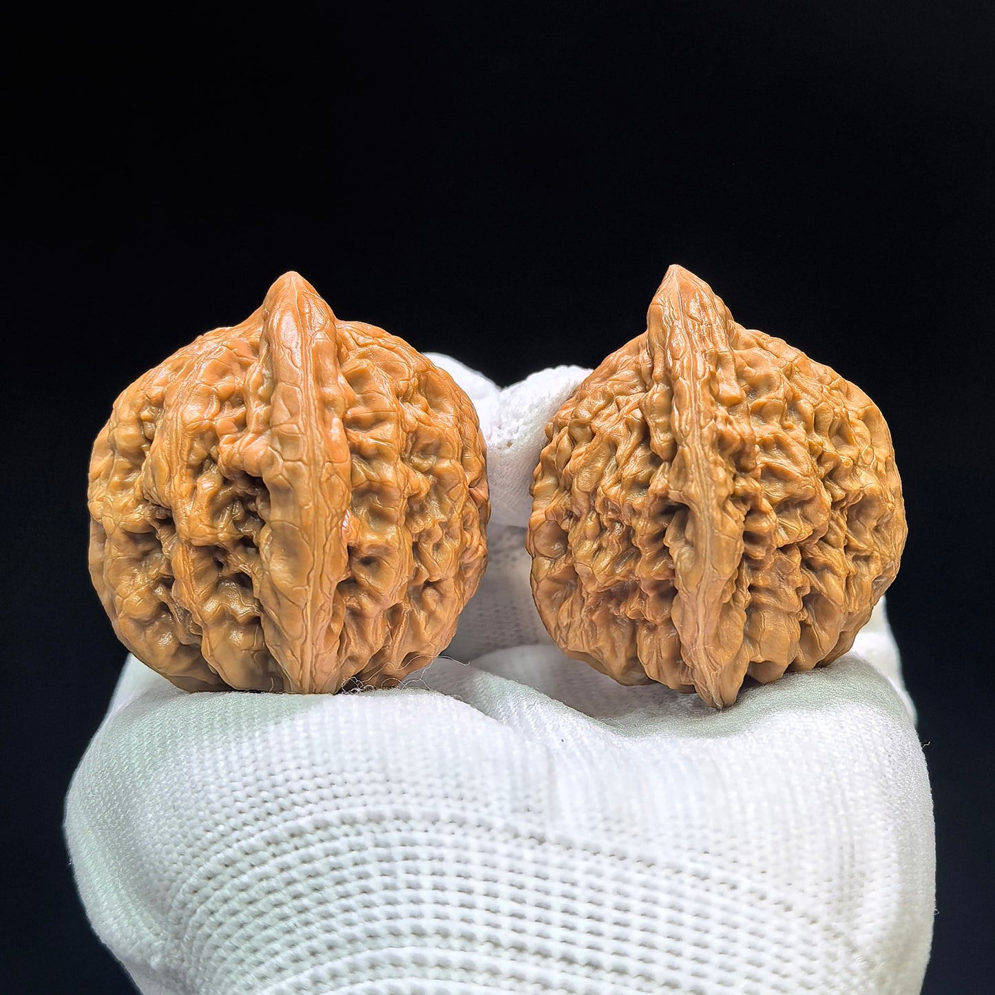 "Golden Noble" Jin Gongzi JGZ-1601 Low-Profile Wenwan Walnuts Pair | 40.0mm x 39.0mm | JGZ-1601