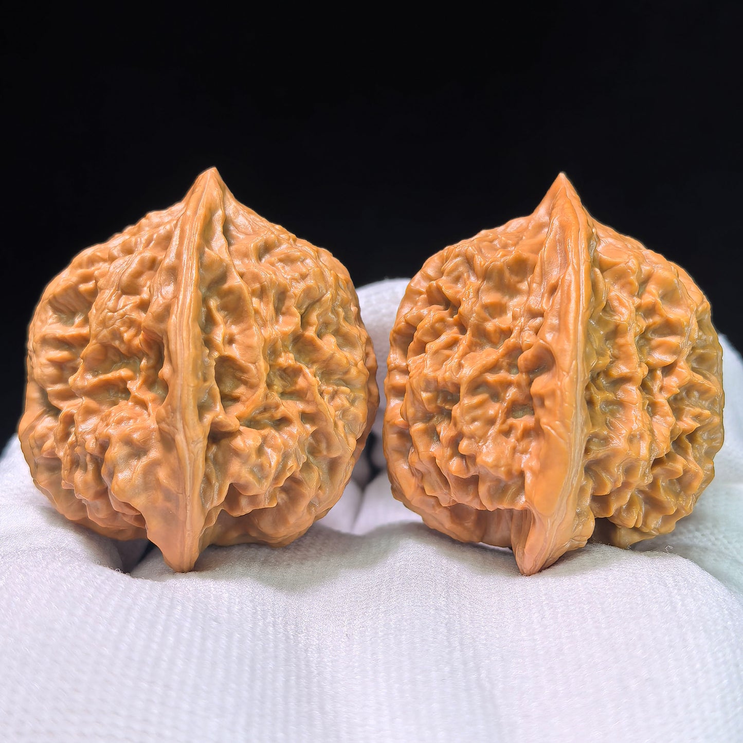 The "Gecko x Arhat Head" (Bi Hu x Luo Han Tou) Hybrid Pair | 41.0mm x 39.0mm | BHLHT-702