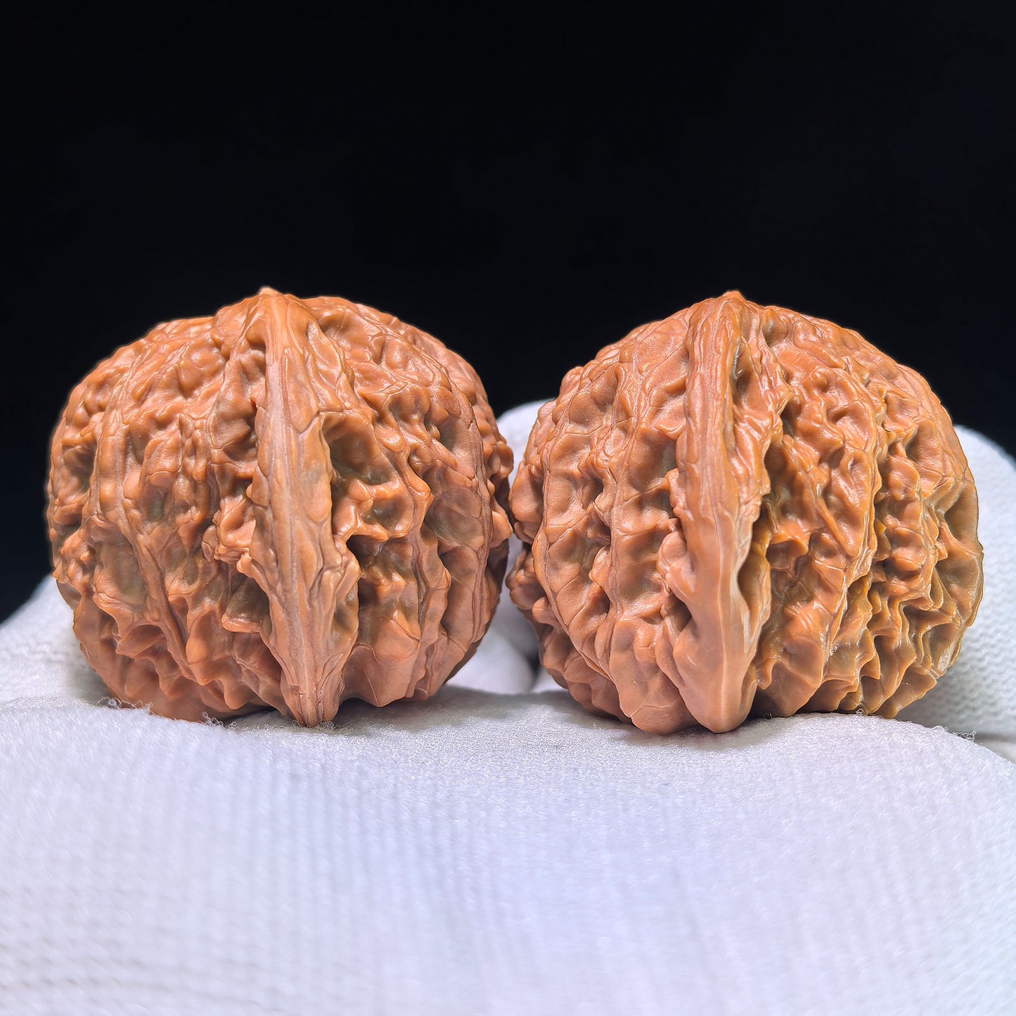 The Exquisite "Millstone" Mopan Boutique Selection Wenwan Walnuts | 41.0mm x 38.0mm | MP-1204