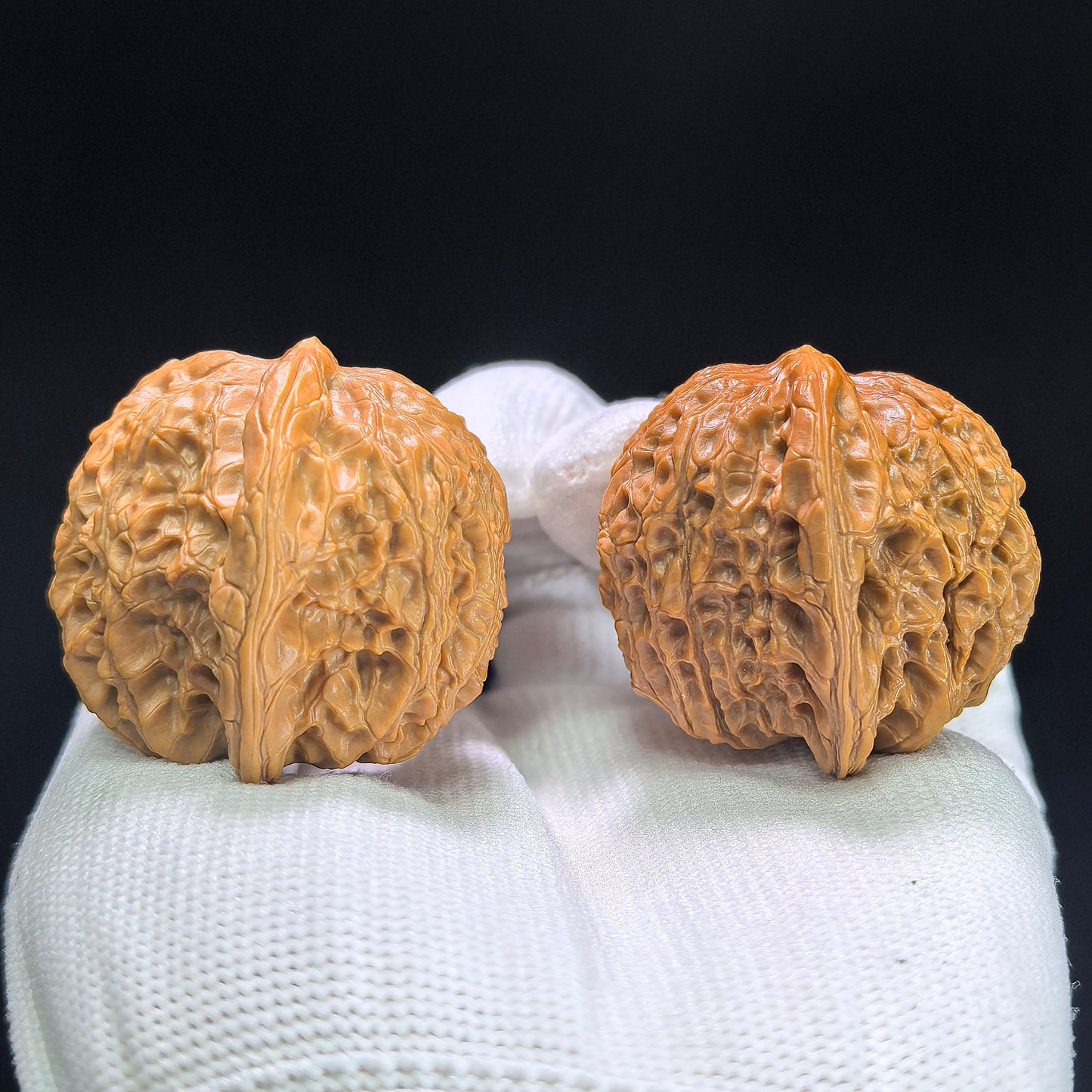 "Blood Kylin" Xueqilin Wenwan Walnuts (Pair) | 37.0mm x 37.0mm | Stock ID: XQL-1402