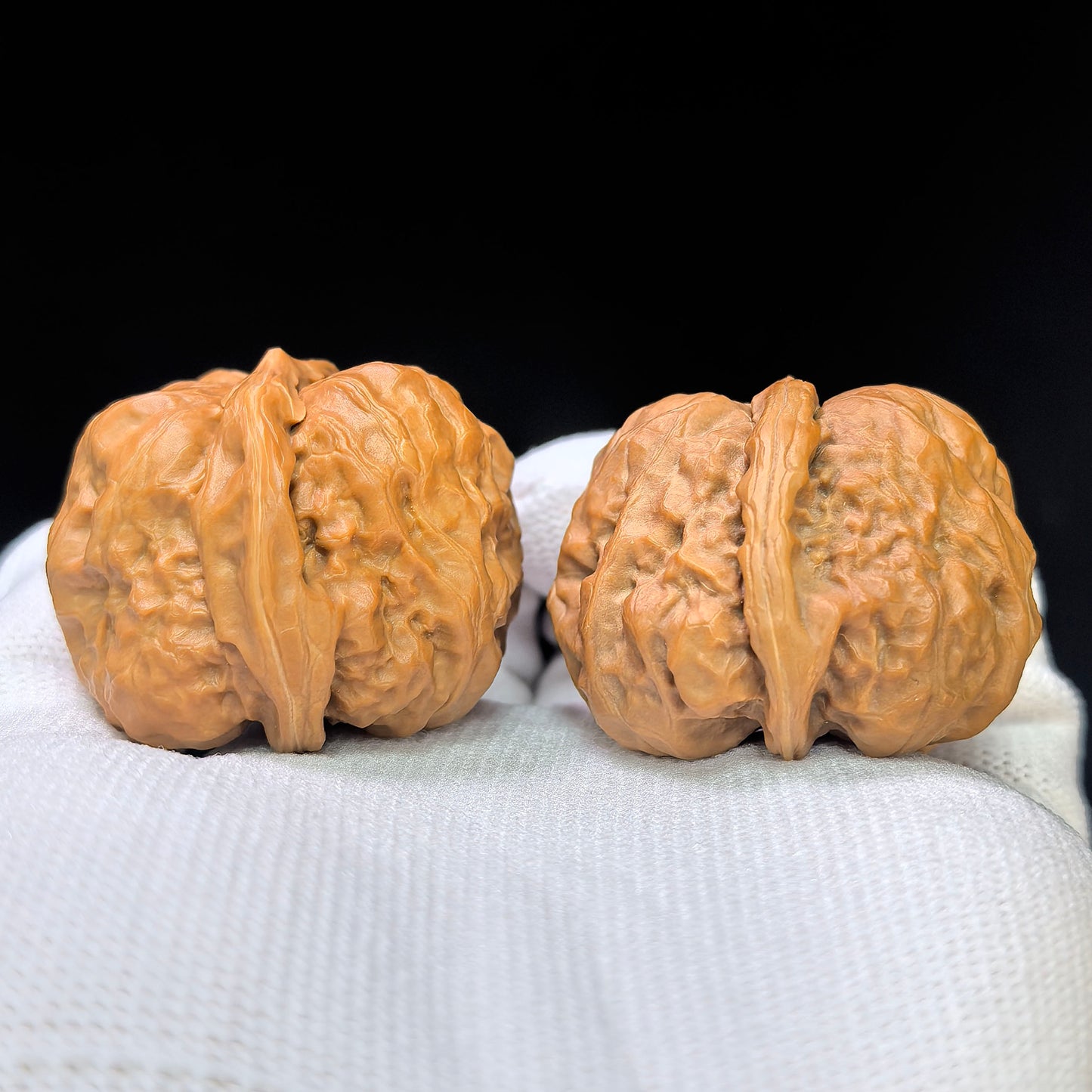 "Toad Head" Hamatou Classic Heritage Low-Profile Wenwan Walnuts Pair | 38.0mm x 38.0mm | HMT-1501C