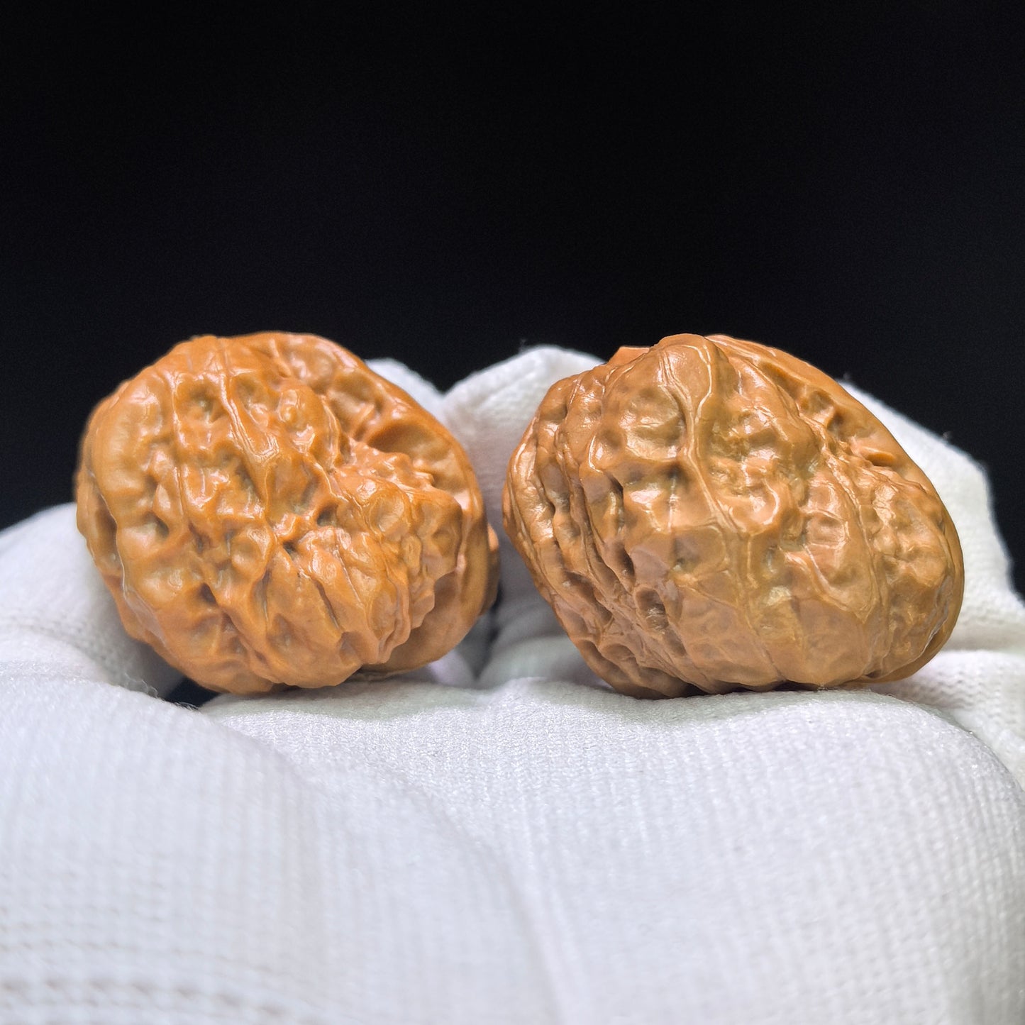"Toad Head Eagle Beak Smooth Sailing" Hamatyzyf-CG200E Wenwan Walnuts Pair | 38.0mm x 39.0mm | HMTYZYF-CG200E