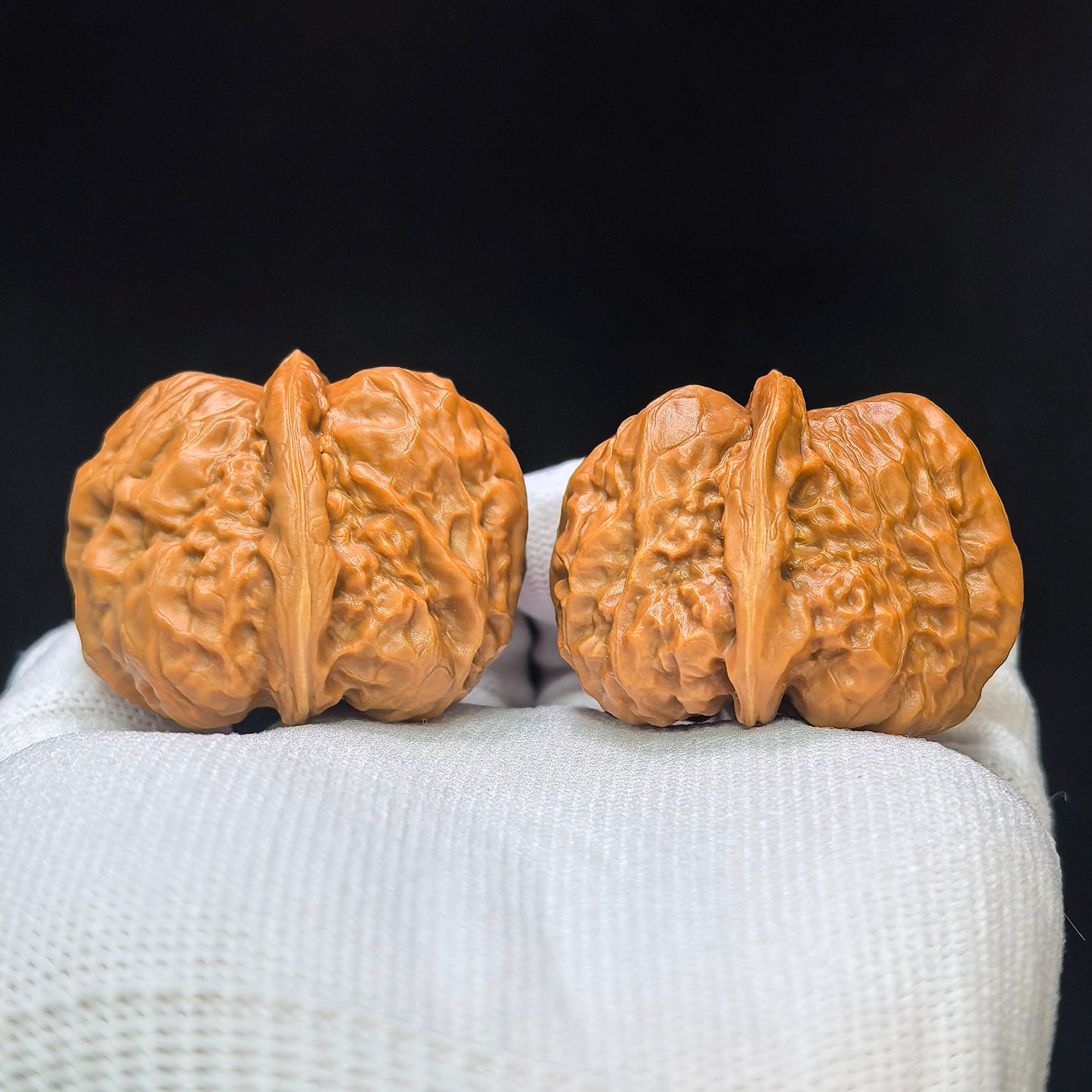 "Toad Head" (Ha Ma Tou) Scholar Walnuts Pair | 38.0mm x 42.0mm | Deep-Belly Low-Profile Stance | S+ Grade | Stock ID: HMT-1505C