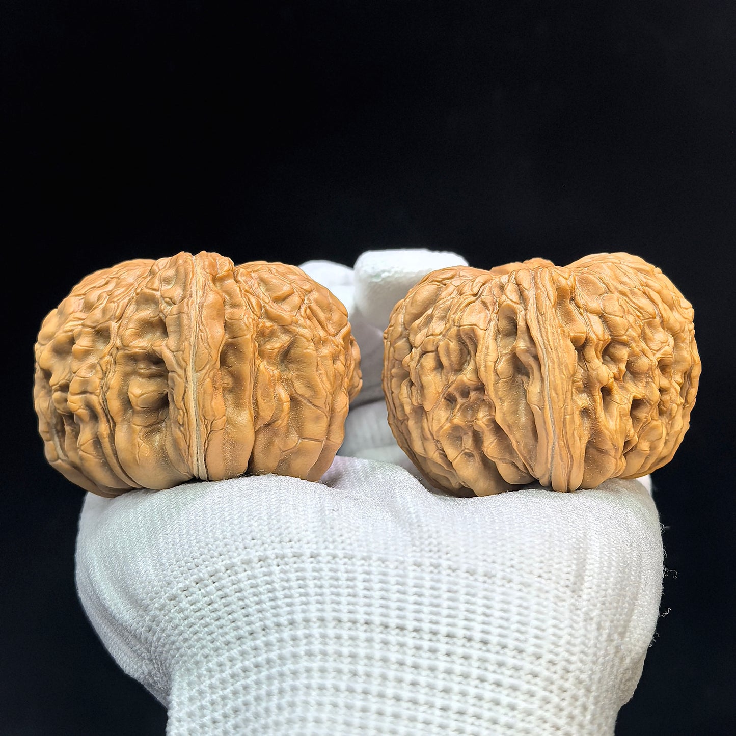 "Huakun Dragon" Huakunlong Low-Profile Wenwan Walnuts Pair | 50.0mm x 50.0mm | HKL-1504C