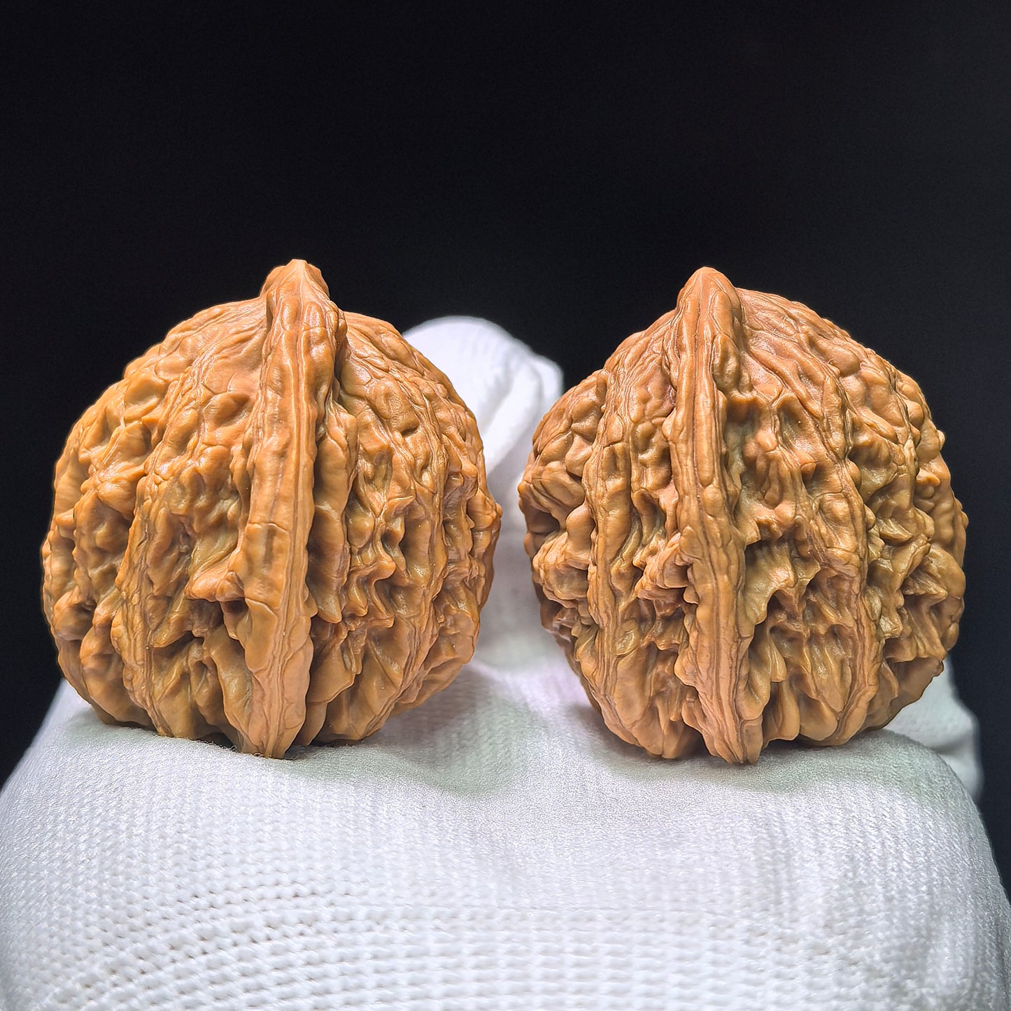 "Wheat Ear Tiger Head" Maisui Hutou MSHT-1404 Classic Wenwan Walnuts Pair | 40.0mm x 38.0mm | MSHT-1404