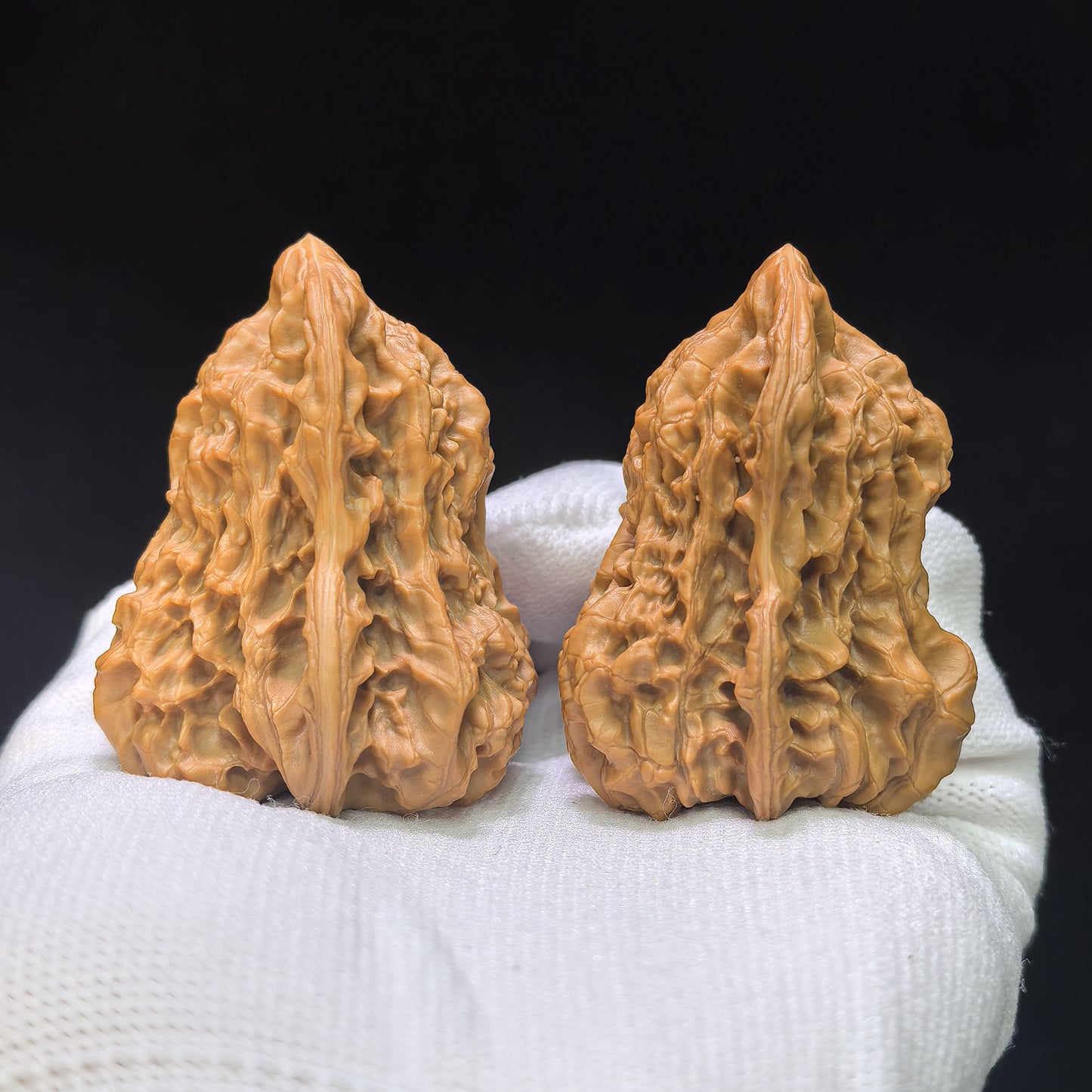 Gourd of Fortune and Prosperity" (Fulu Hulu) Scholar Walnuts Pair | 38.0mm x 39.0mm | Elite Biomorphic Silhouette | Singularities Grade Masterpiece | Stock ID: FLHL-02