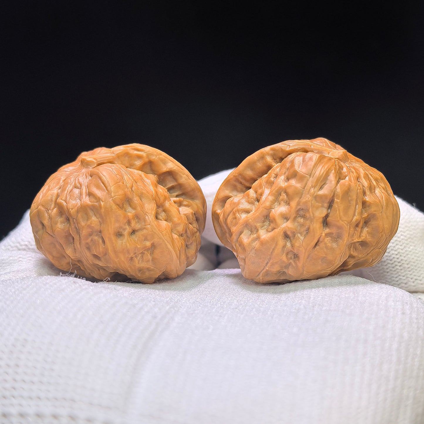 "Pocket Crystal Frog Eagle Beak Smooth Sailing" Sjwyzyf-CG206E Wenwan Walnuts Pair | 35.0mm x 33.0mm | SJWYZYF-CG206E